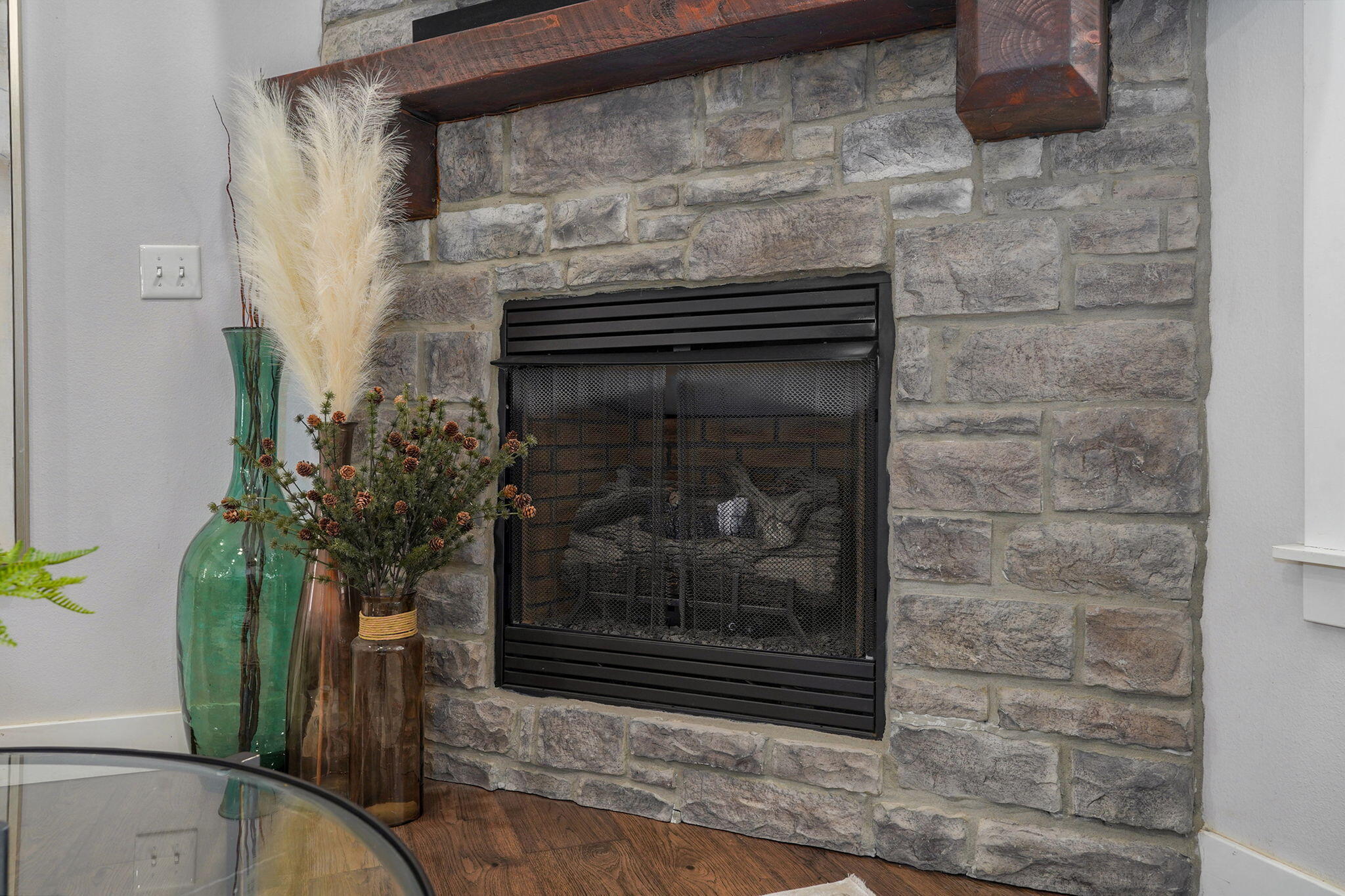 4755 Florence Avenue Property Photo 7