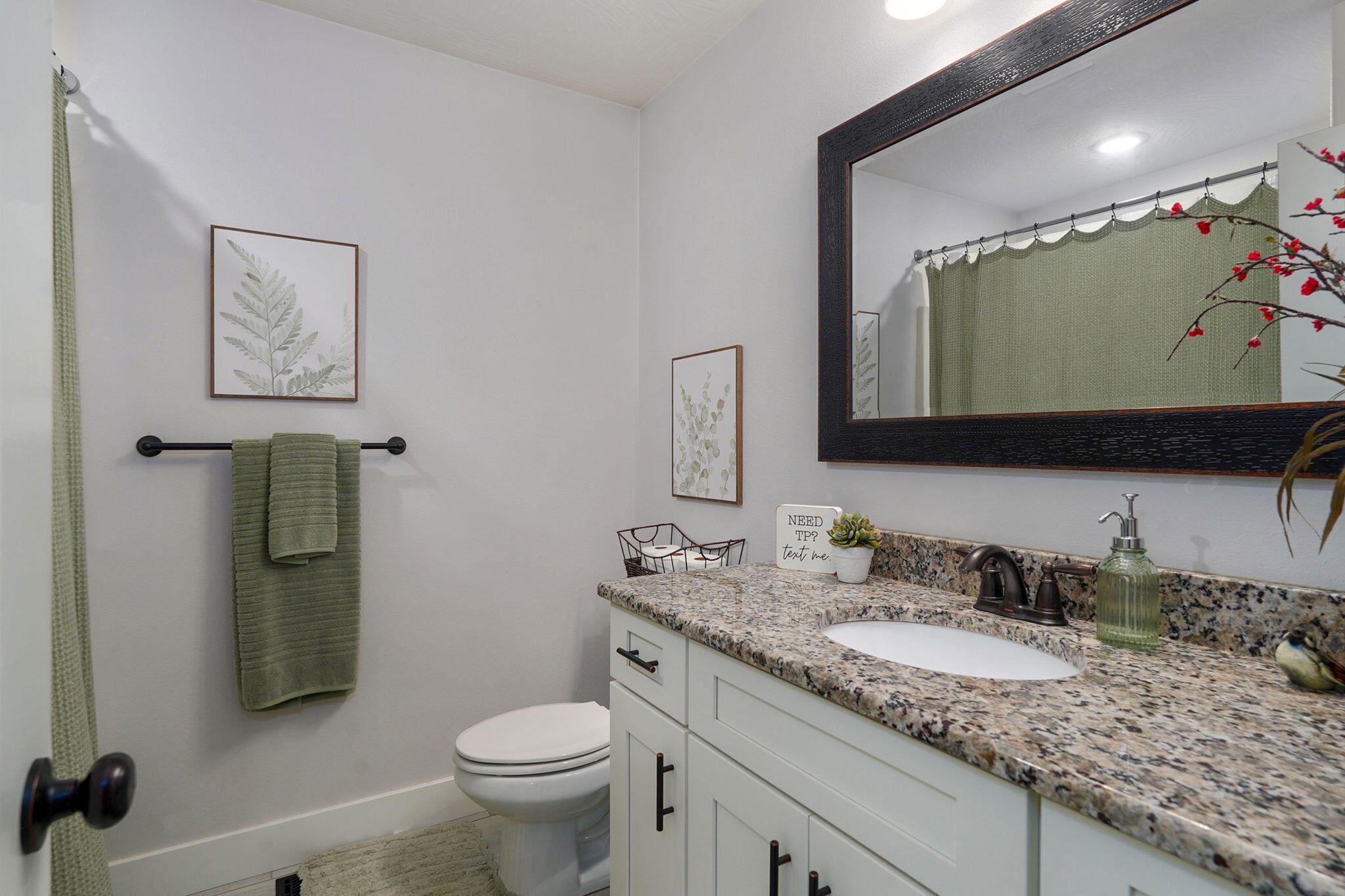 4755 Florence Avenue Property Photo 23