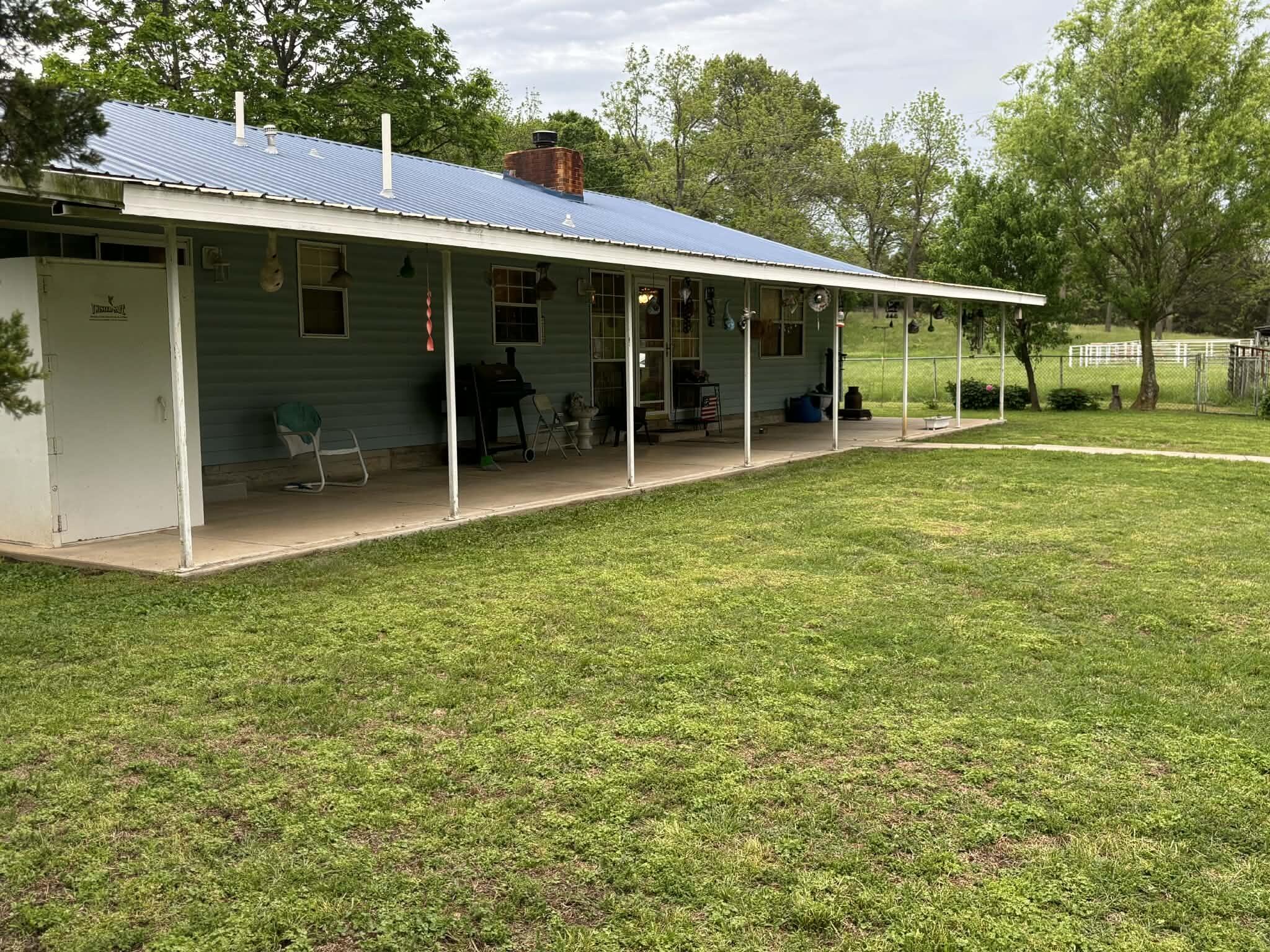 336 Wills Lane Property Photo 3