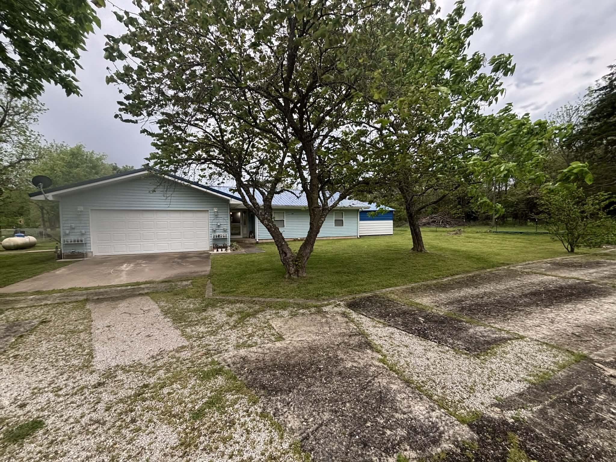 336 Wills Lane Property Photo 2