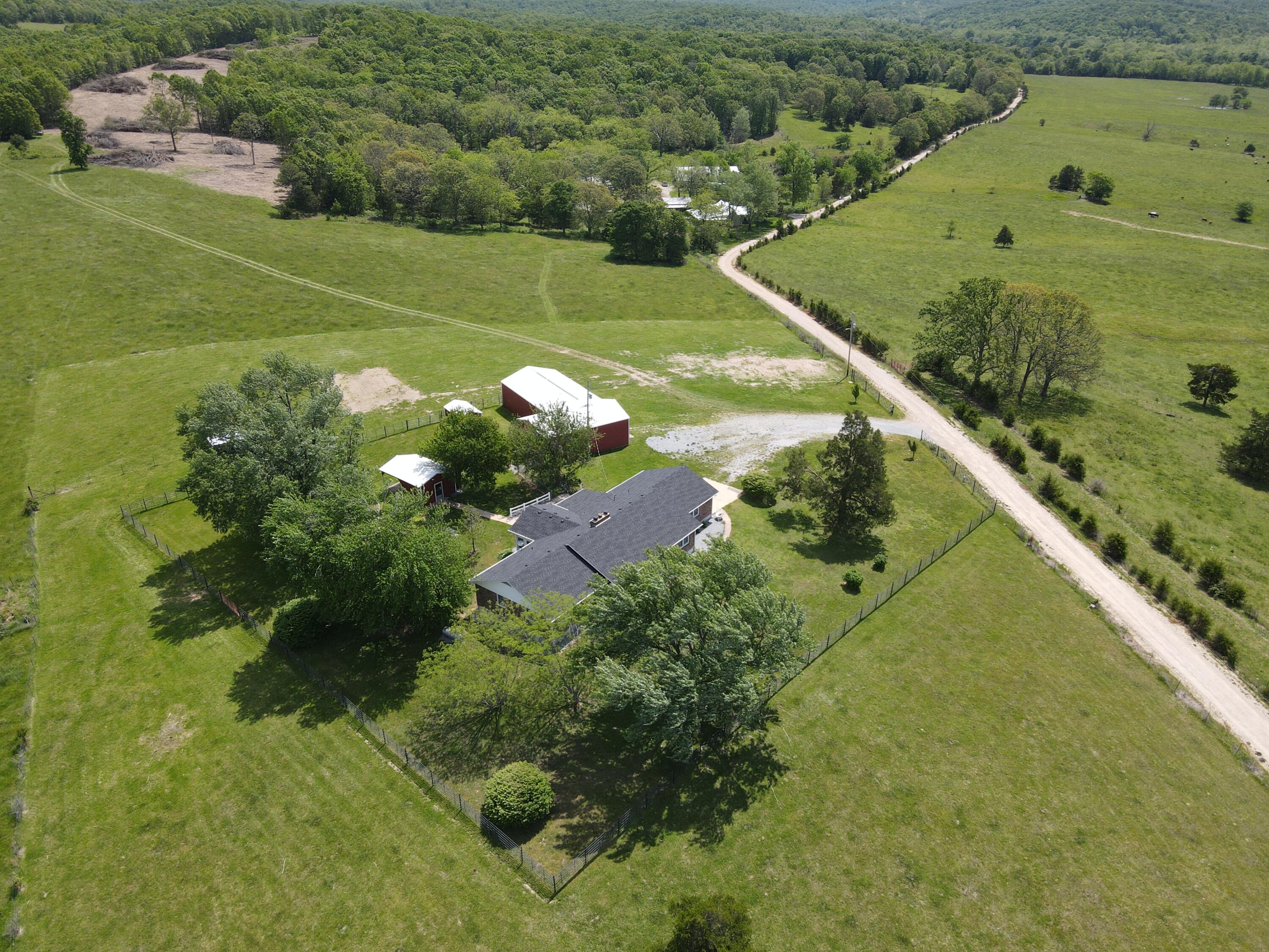 16641 New Hope Drive Property Photo 20