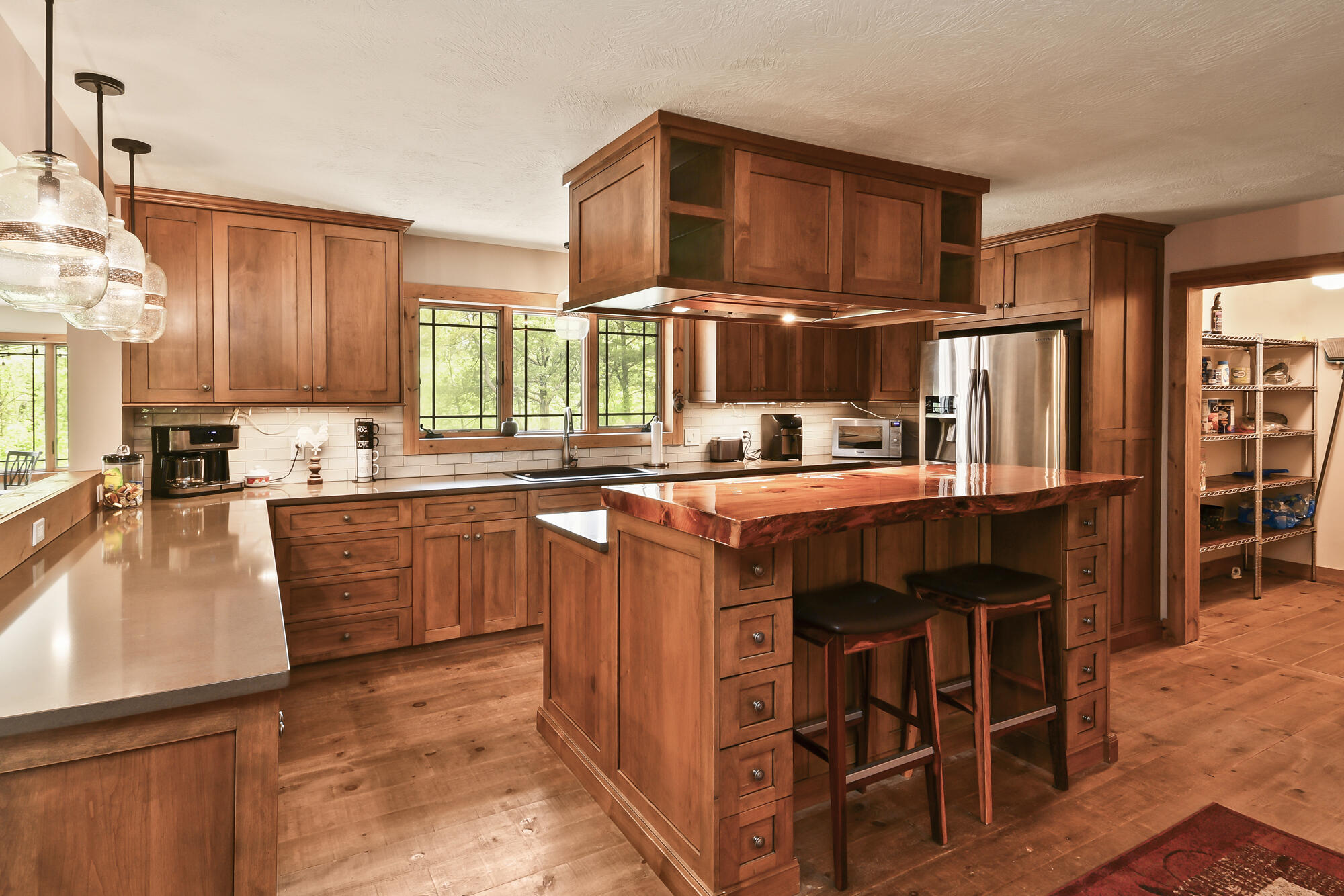 771 Seven Pines Drive Property Photo 3