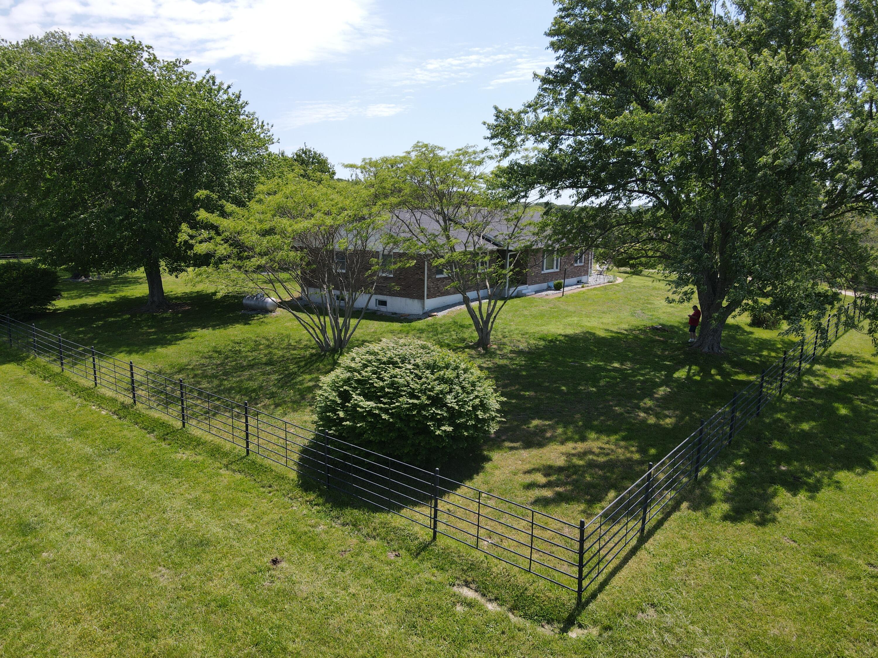 16641 New Hope Drive Property Photo 18