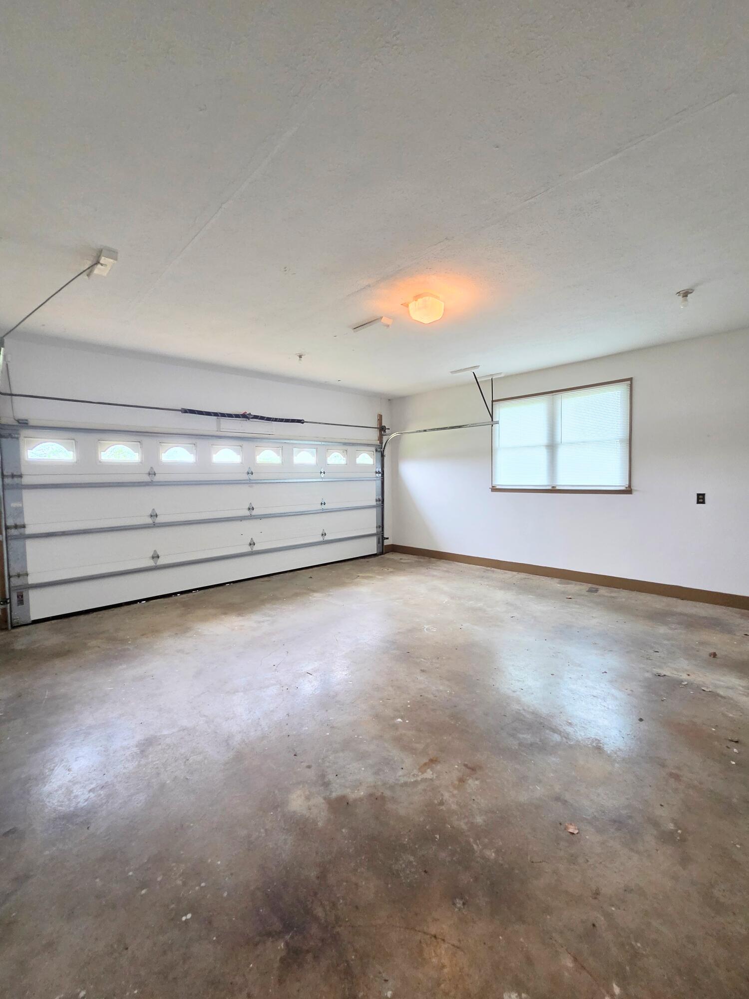 16641 New Hope Drive Property Photo 57