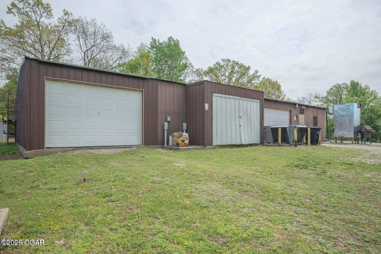 341 Grizzly Lane Property Photo 3