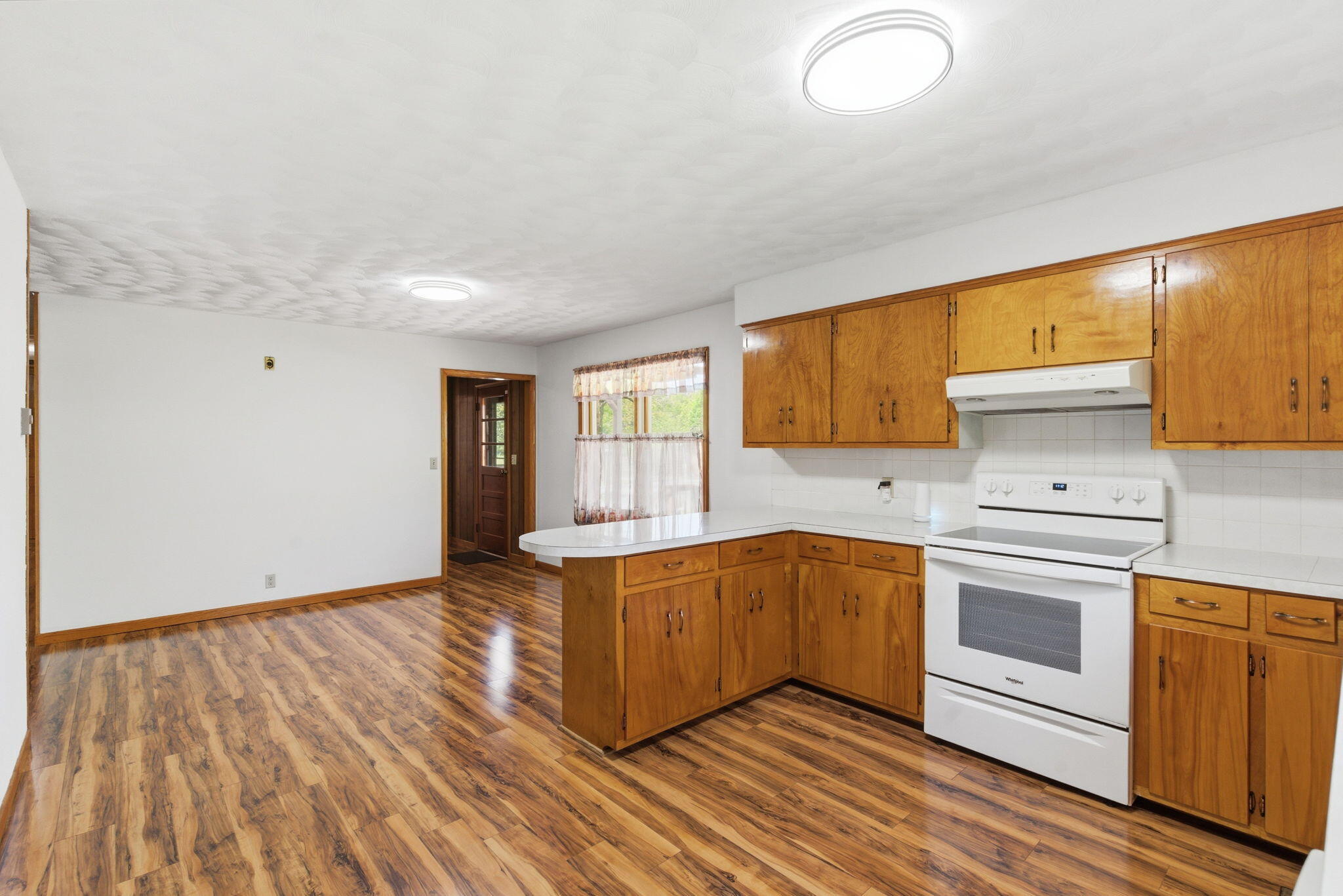 23625 Lawrence 1020 Property Photo 11