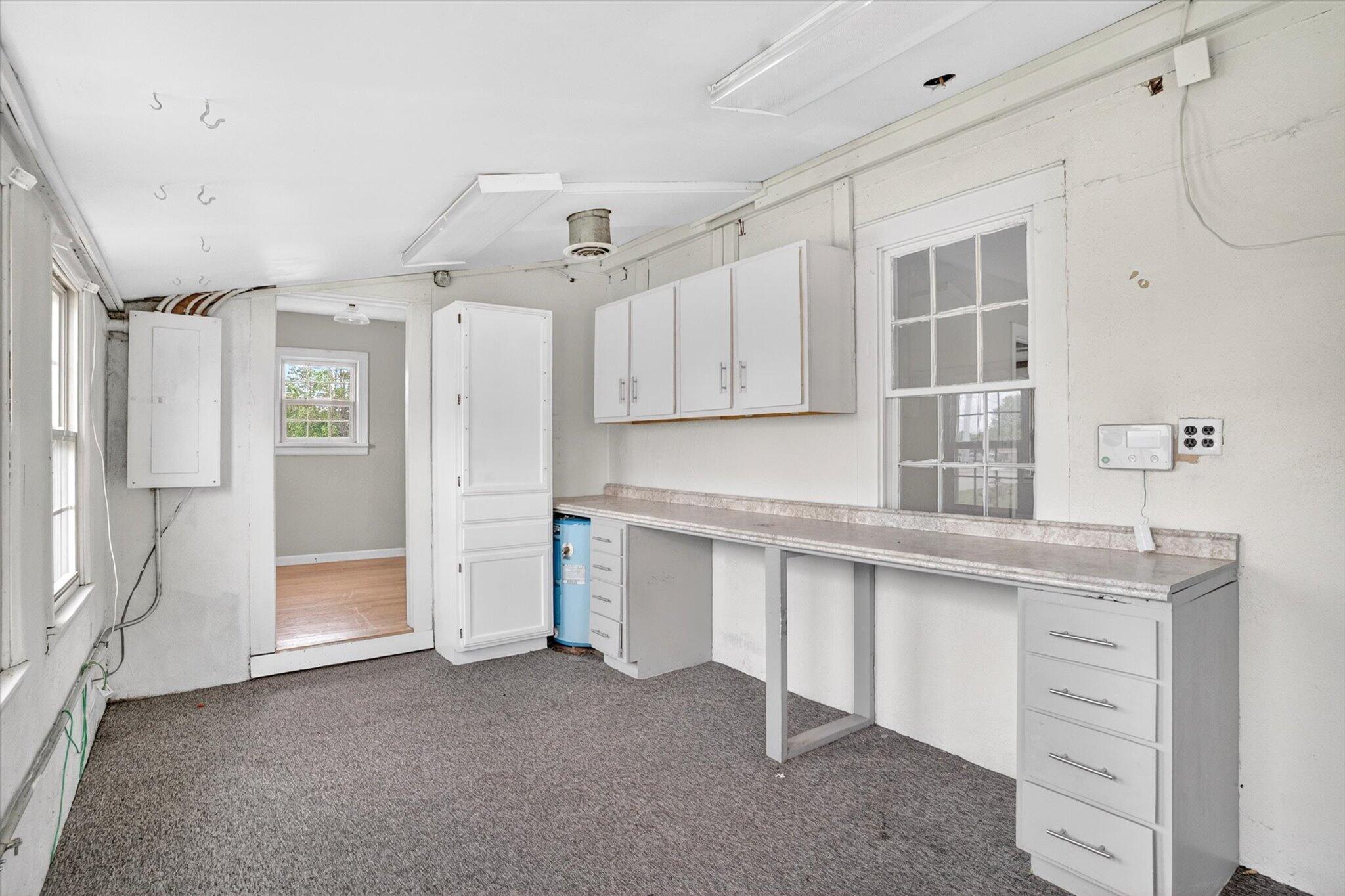 103 South Delaware Street Property Photo 12