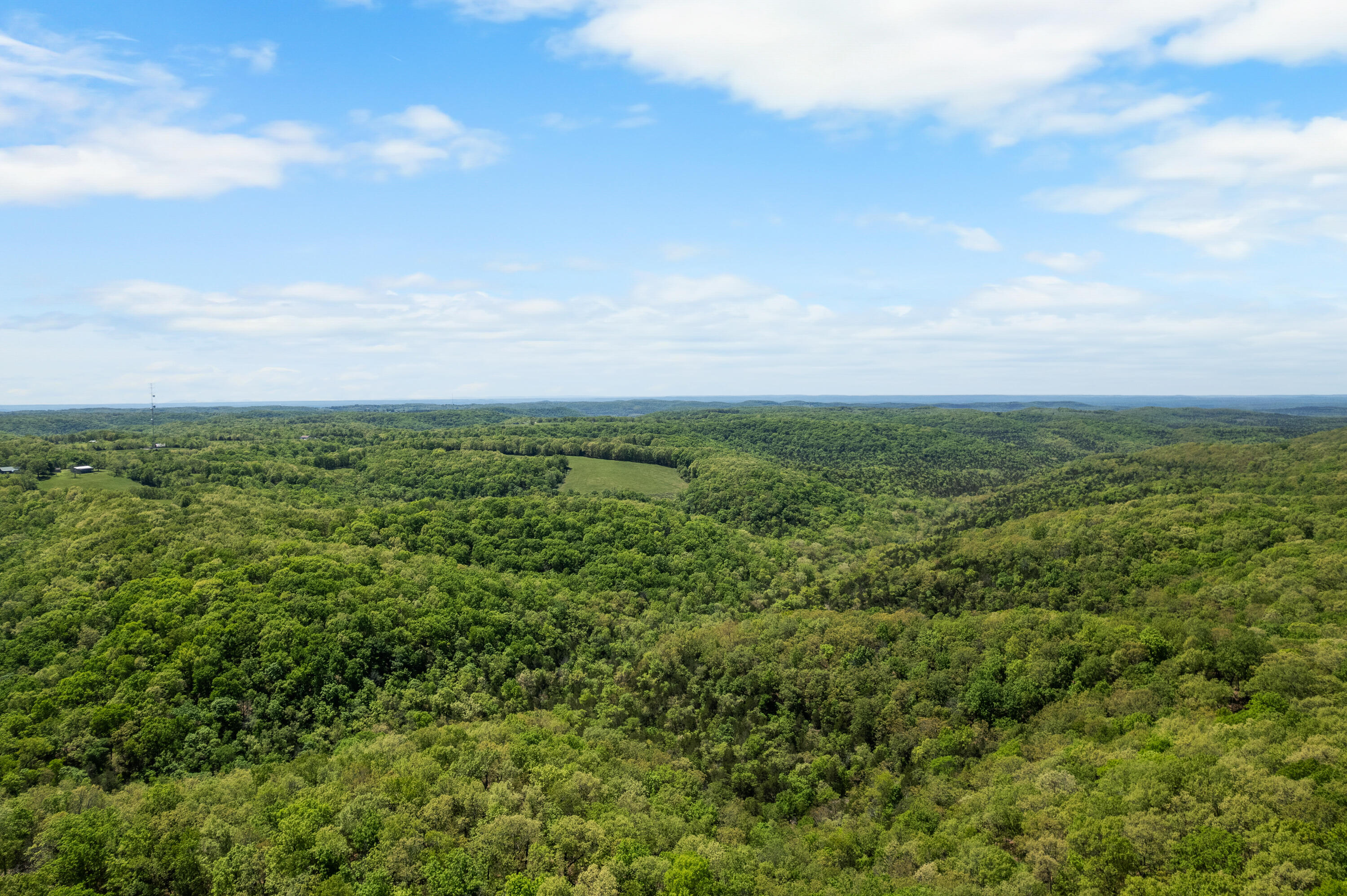 6891 North State Highway 125 Property Photo 5