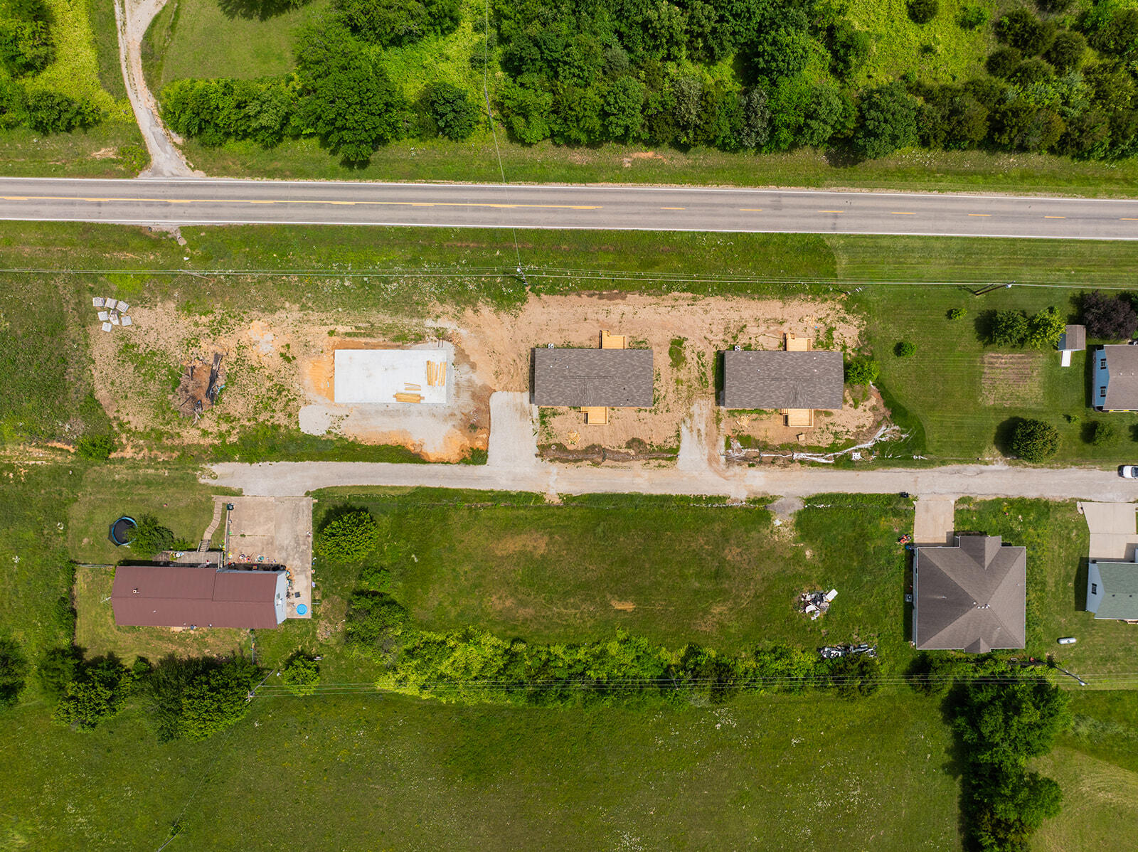 600 Tri-lakes Road Property Photo 2