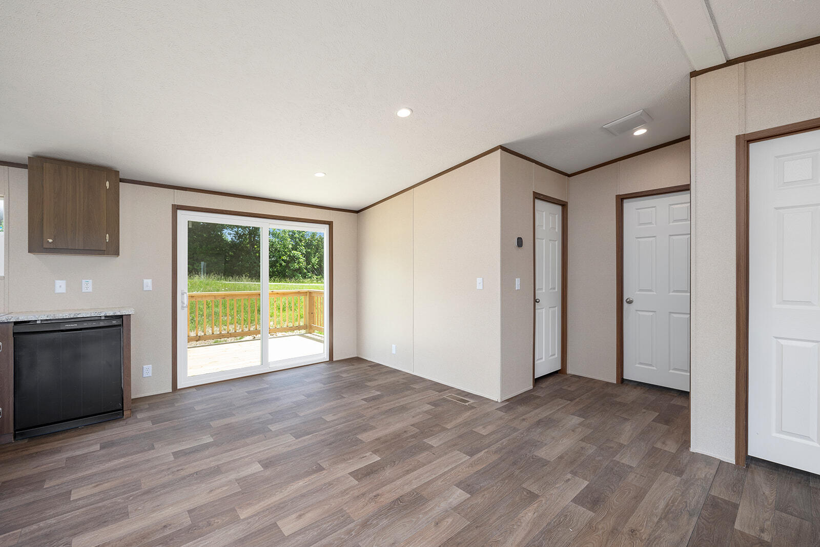 600 Tri-lakes Road Property Photo 14