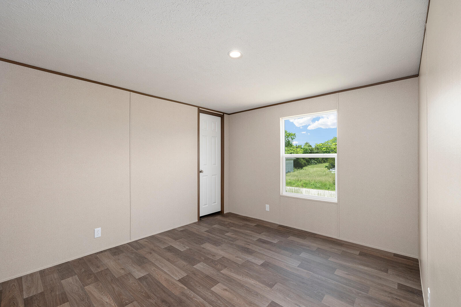 600 Tri-lakes Road Property Photo 16