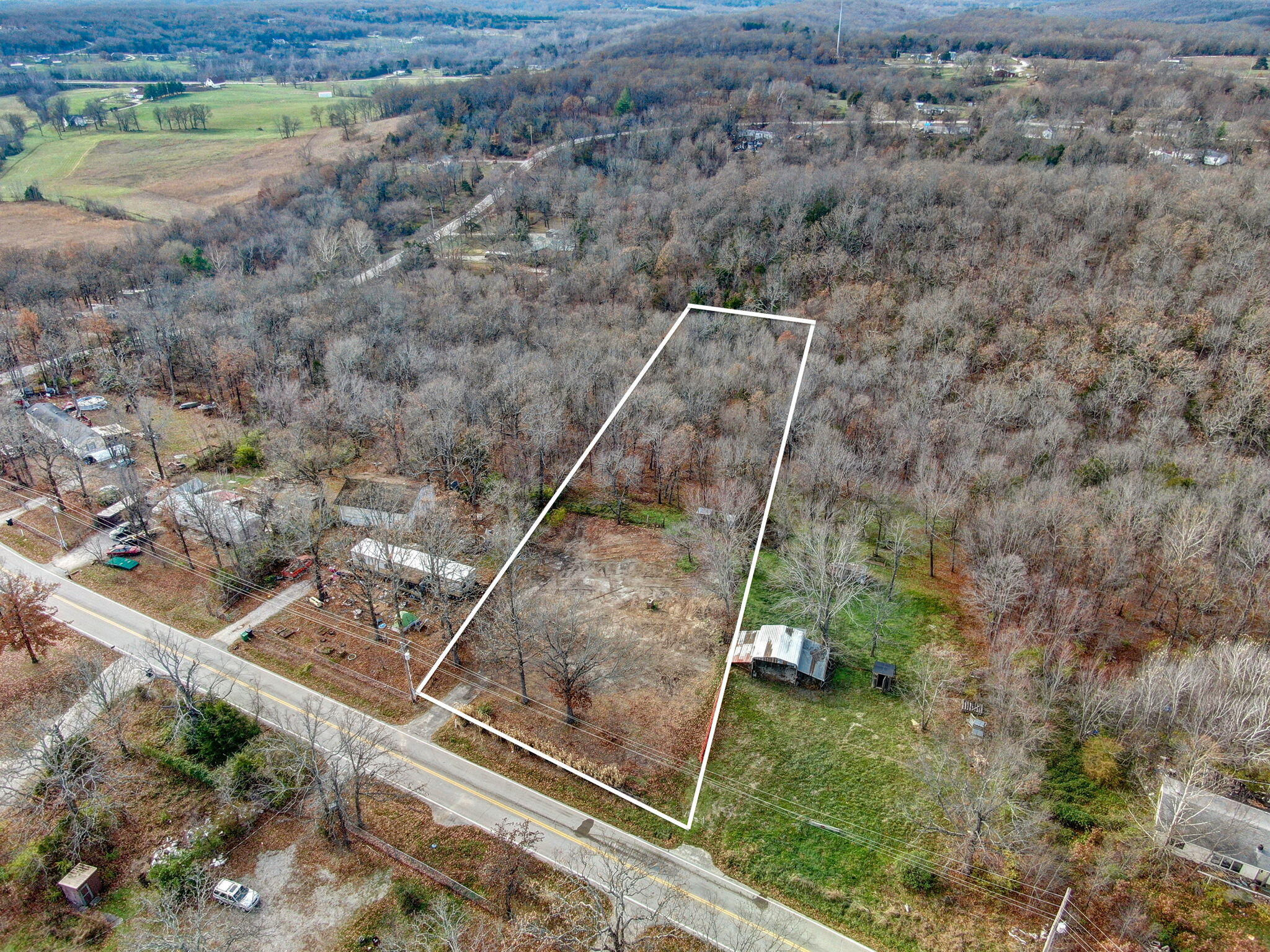 10033 North Farm Rd 165 Property Photo 2