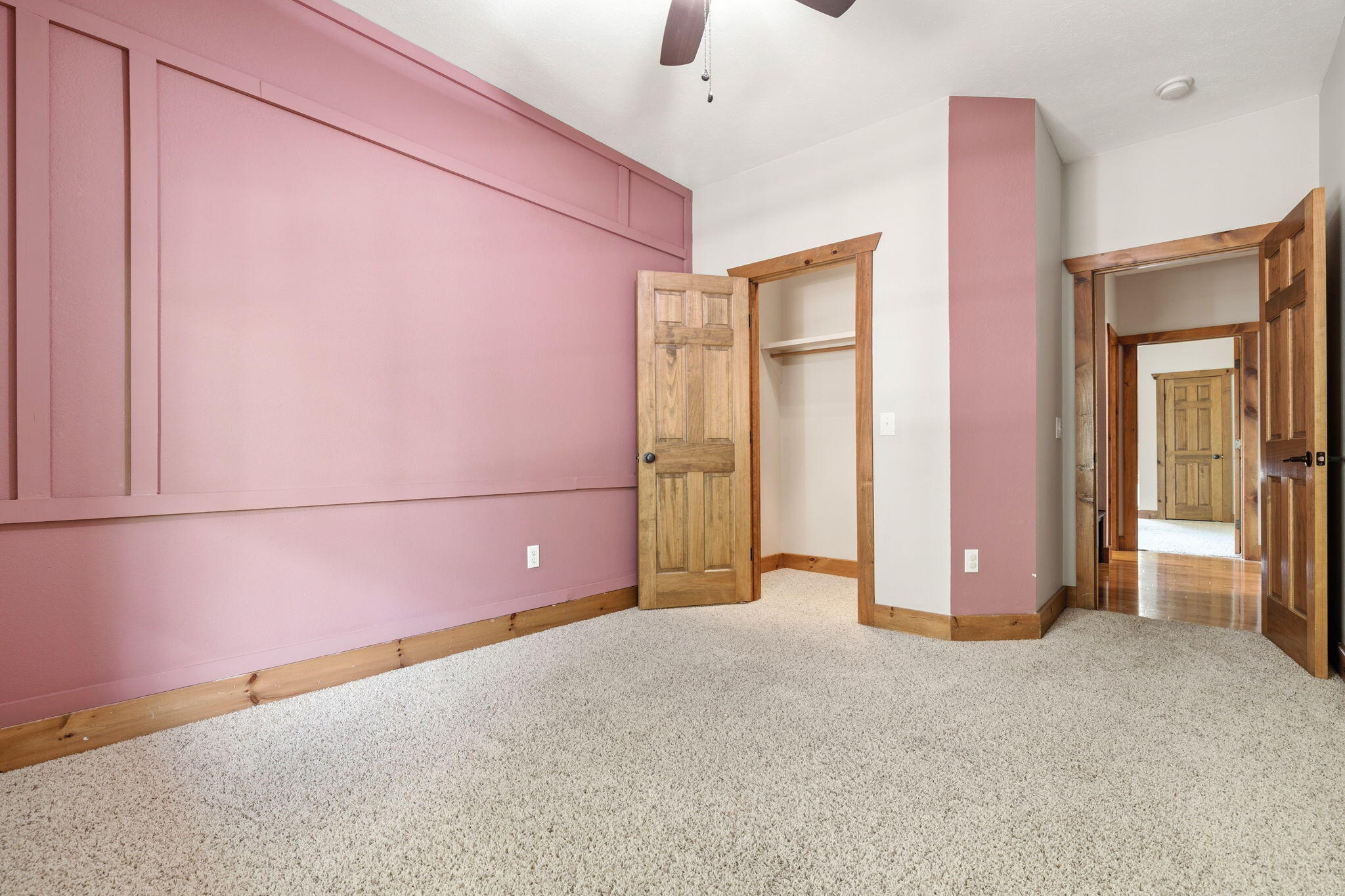 5620 South Winsor Drive Property Photo 43