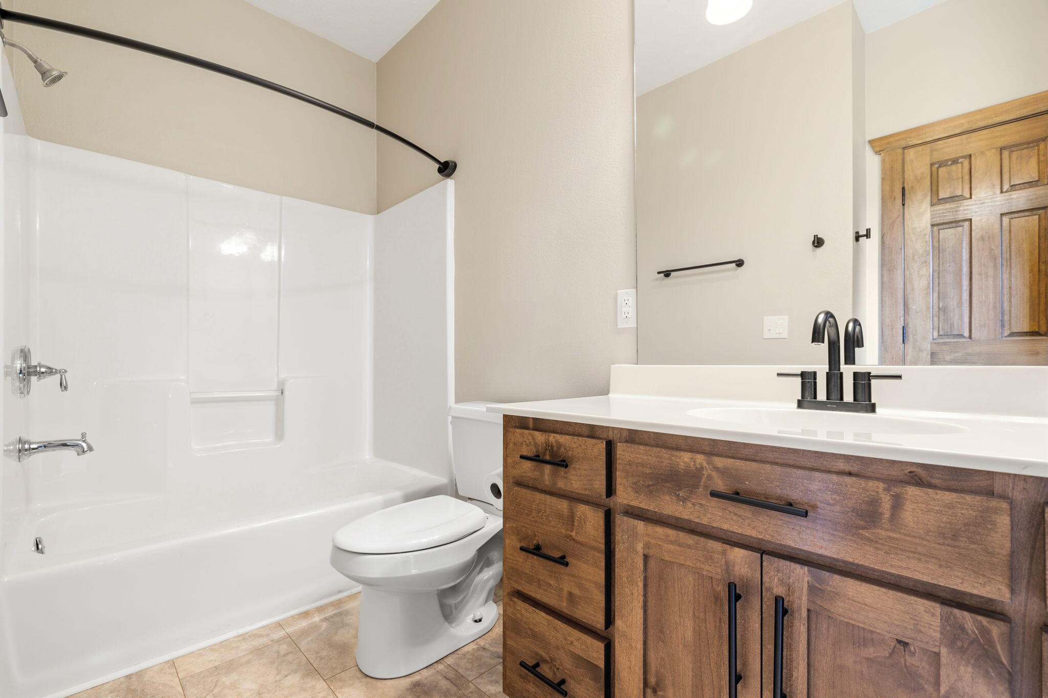 5620 South Winsor Drive Property Photo 46