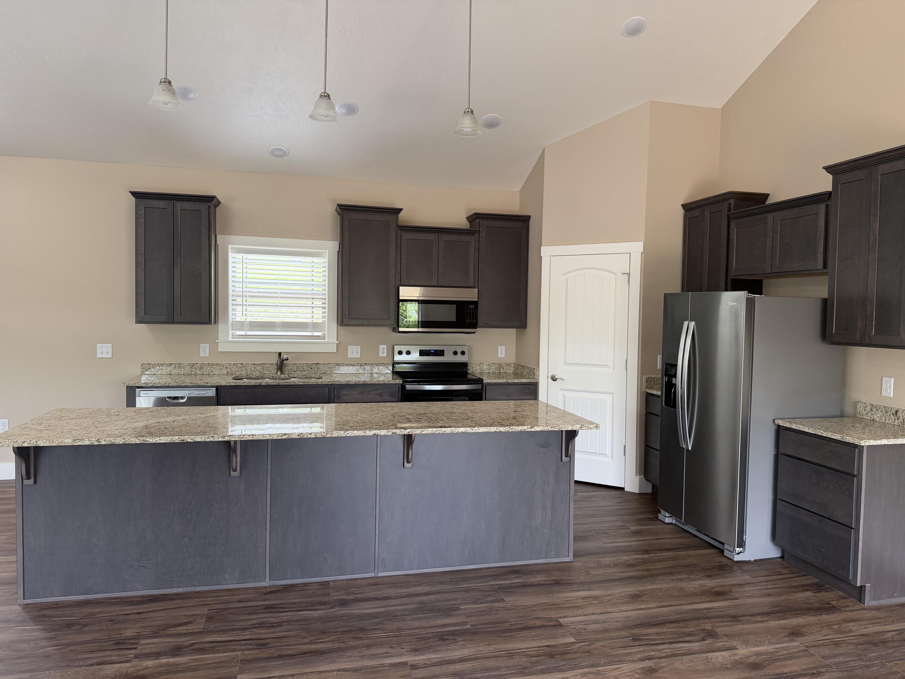 180 Grand Pointe Property Photo 1