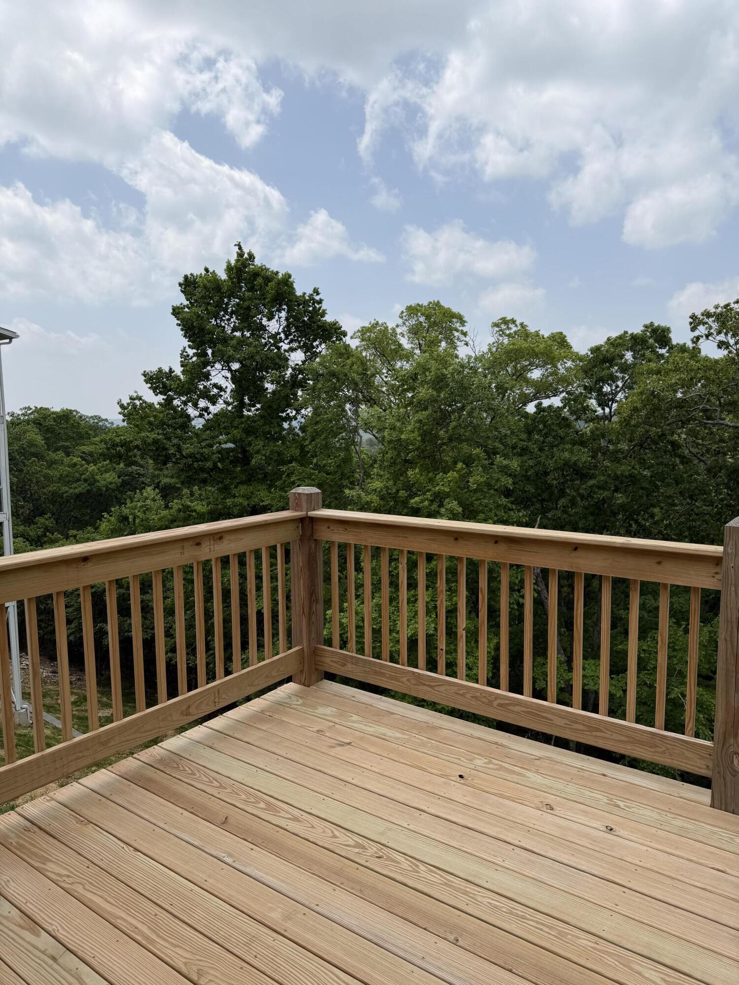 180 Grand Pointe Property Photo 7