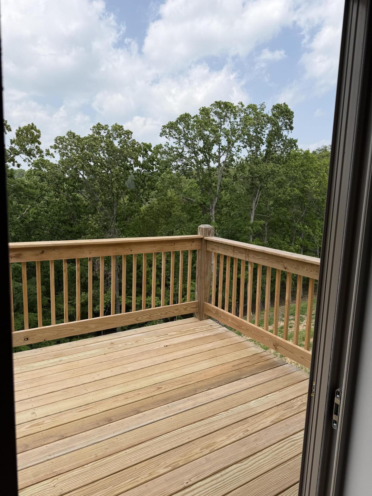 180 Grand Pointe Property Photo 8