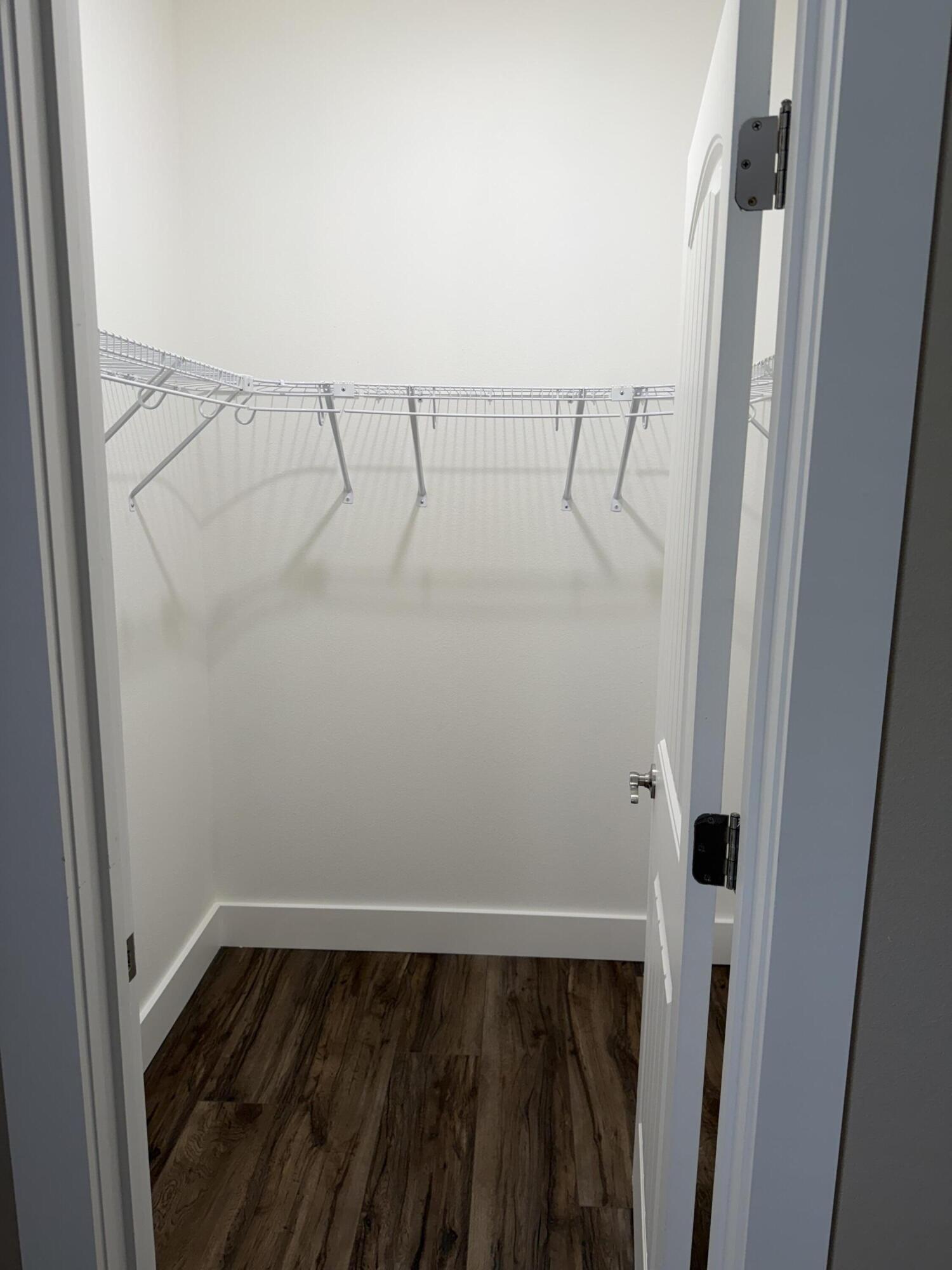 180 Grand Pointe Property Photo 29