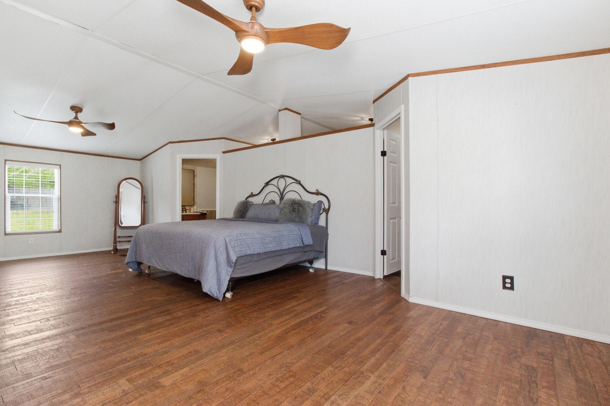 3650/3648 County Road 6540 Property Photo 9