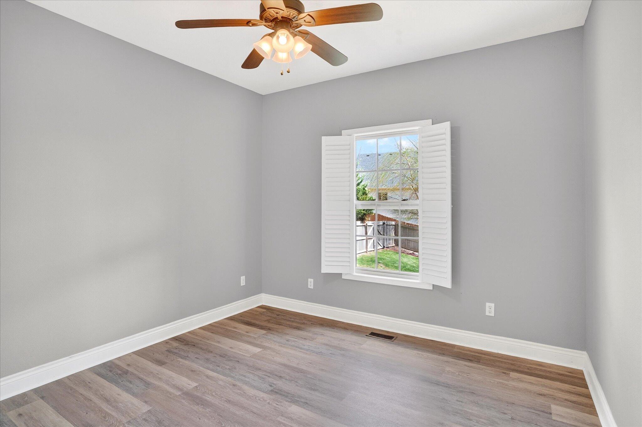 634 North Rockingham Avenue Property Photo 26