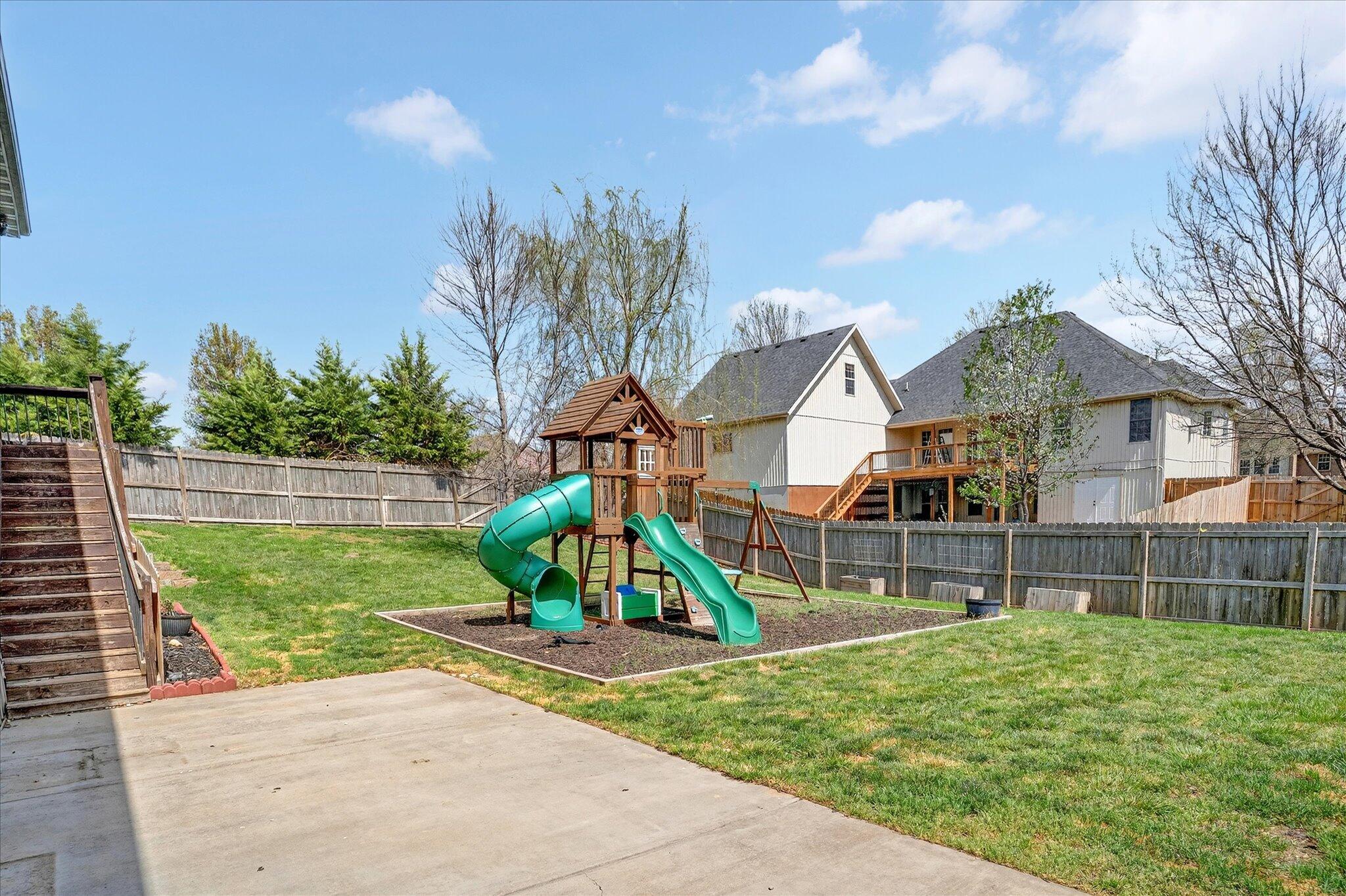 634 North Rockingham Avenue Property Photo 40