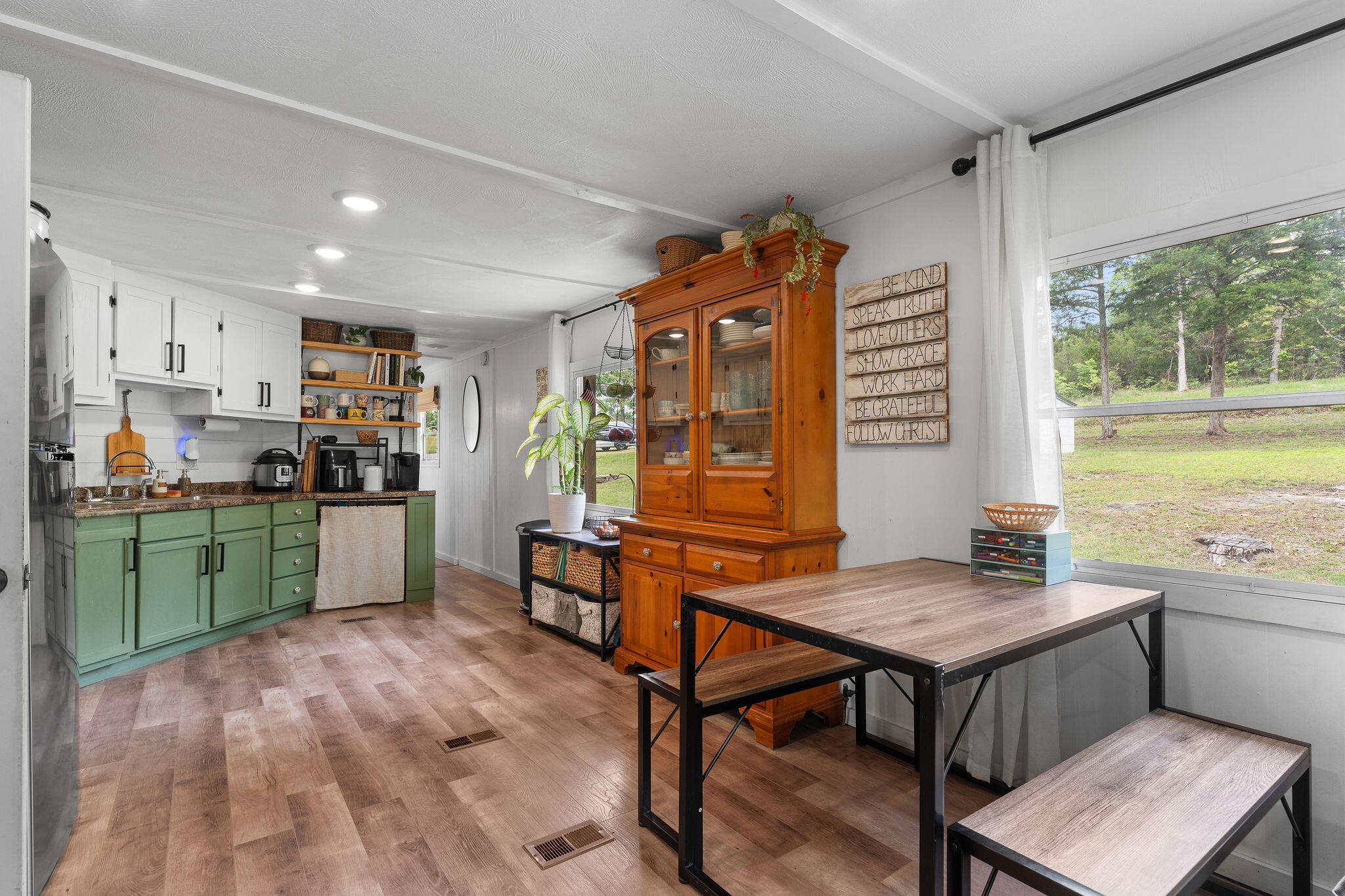25142 Us Hwy 160 Property Photo 6