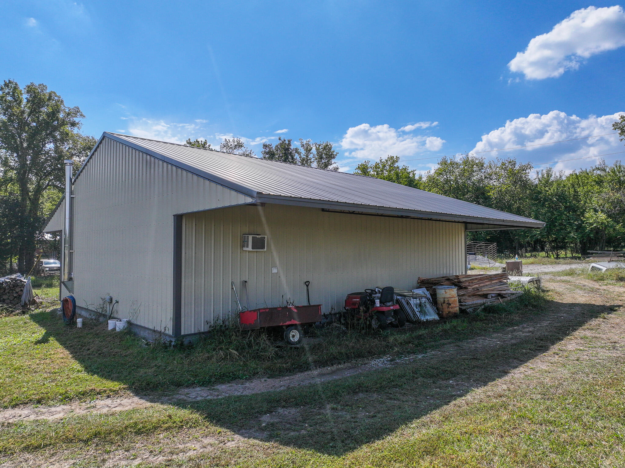 8540 Southeast Hwy 54 Property Photo 32