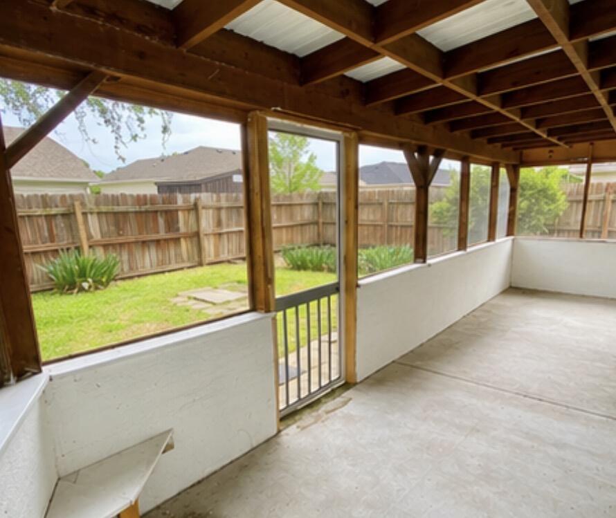 1910 Sylvan Avenue Property Photo 33
