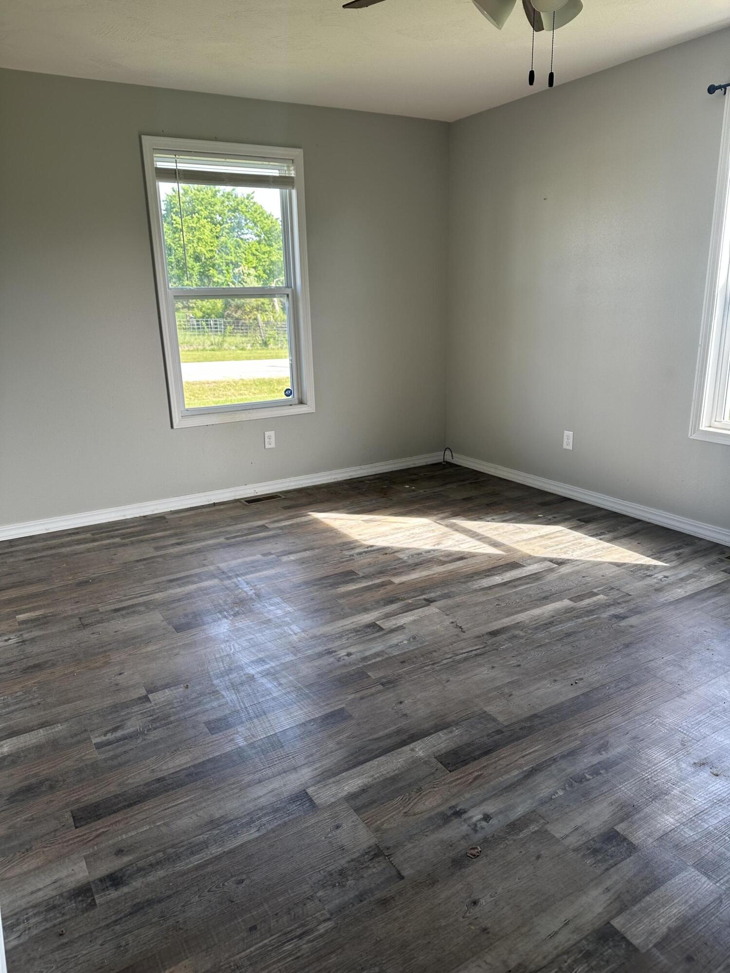 521 West Ventura Drive Property Photo 9