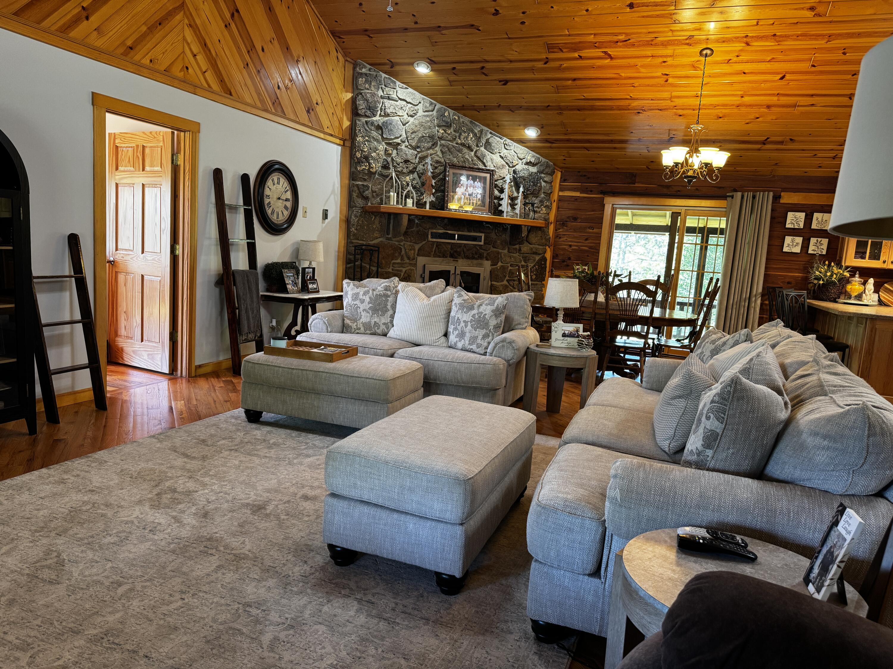 2587 State Highway Kk Property Photo 24