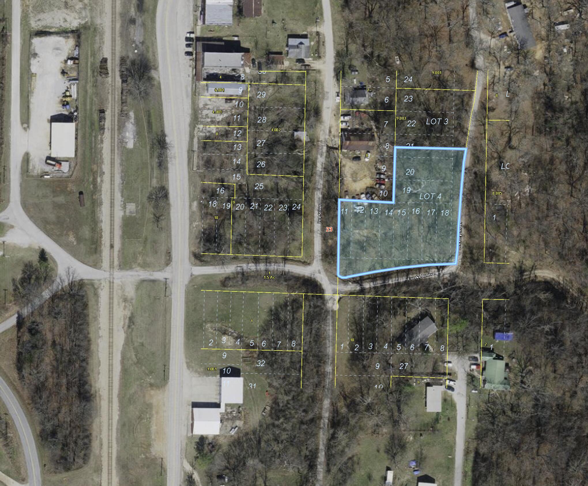 000 Eureka Avenue Property Photo 2