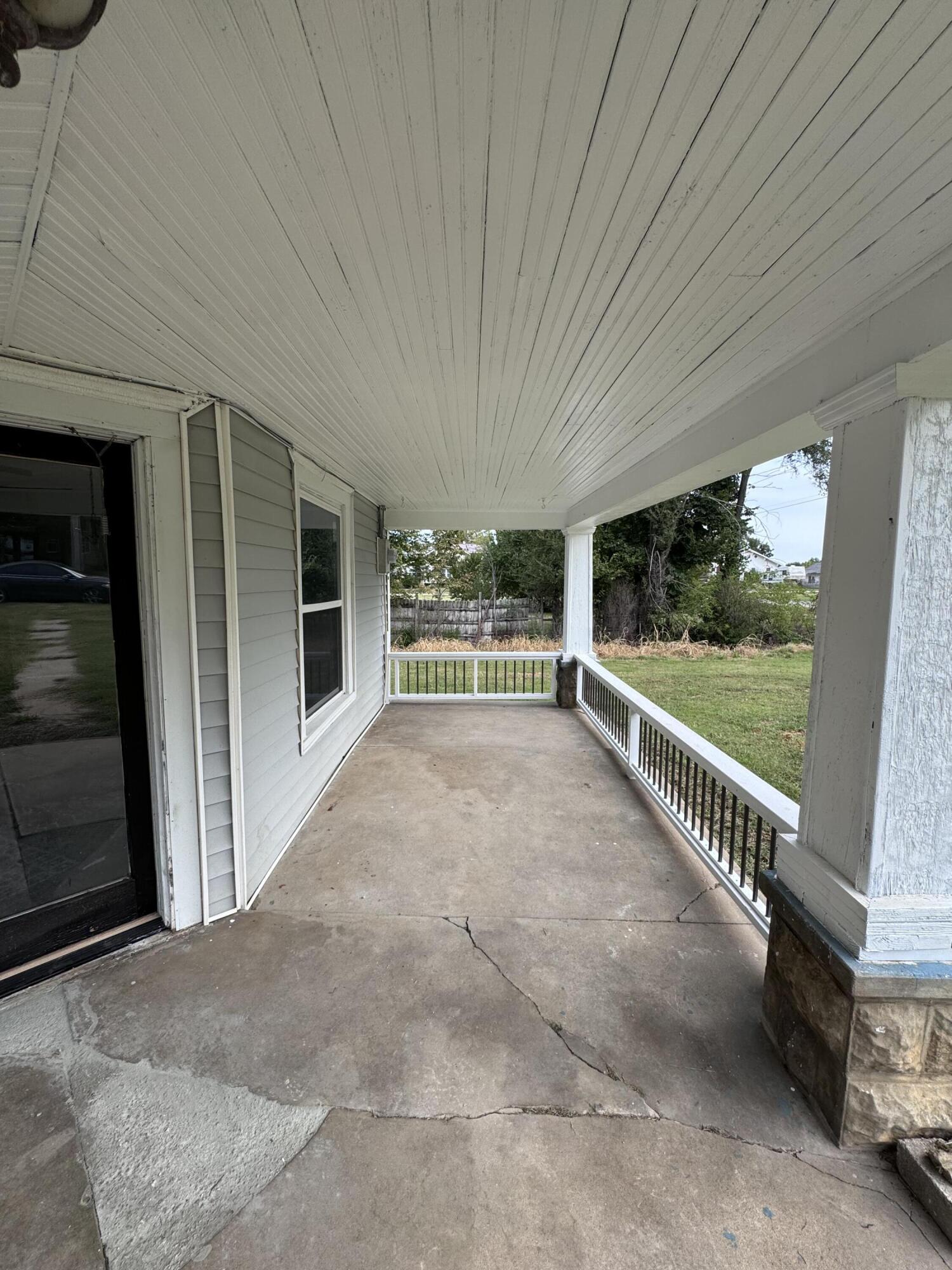 22488 Main Street Property Photo 5
