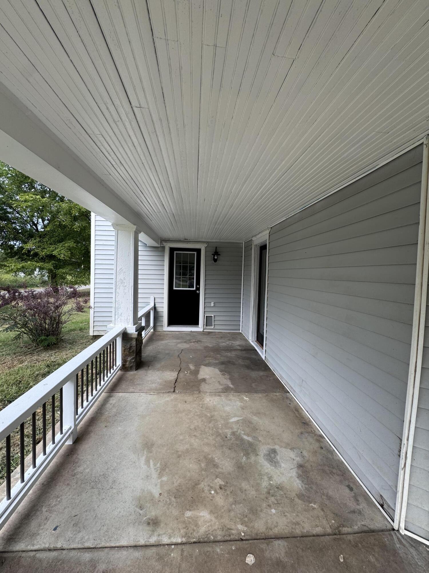 22488 Main Street Property Photo 6