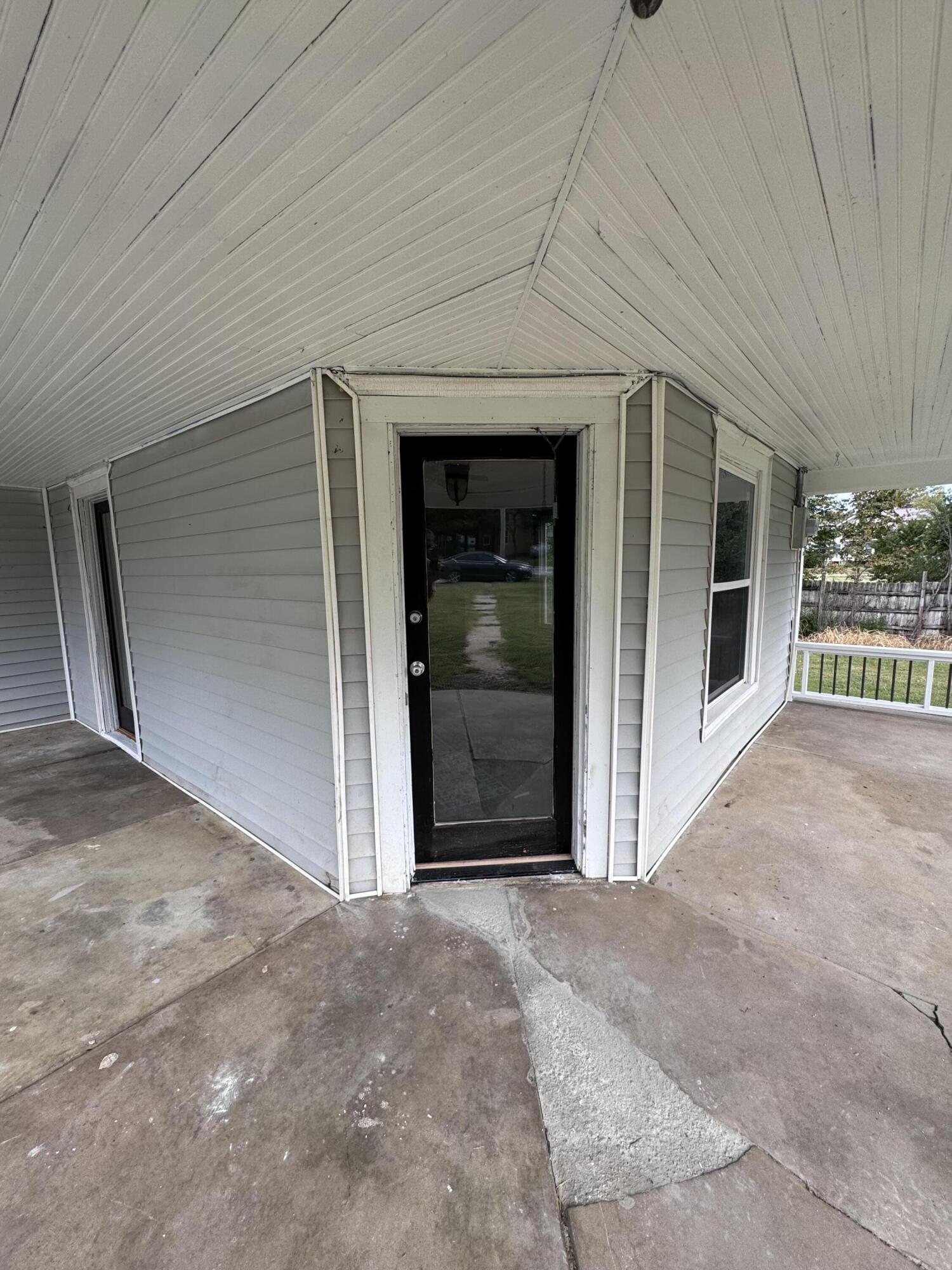 22488 Main Street Property Photo 7