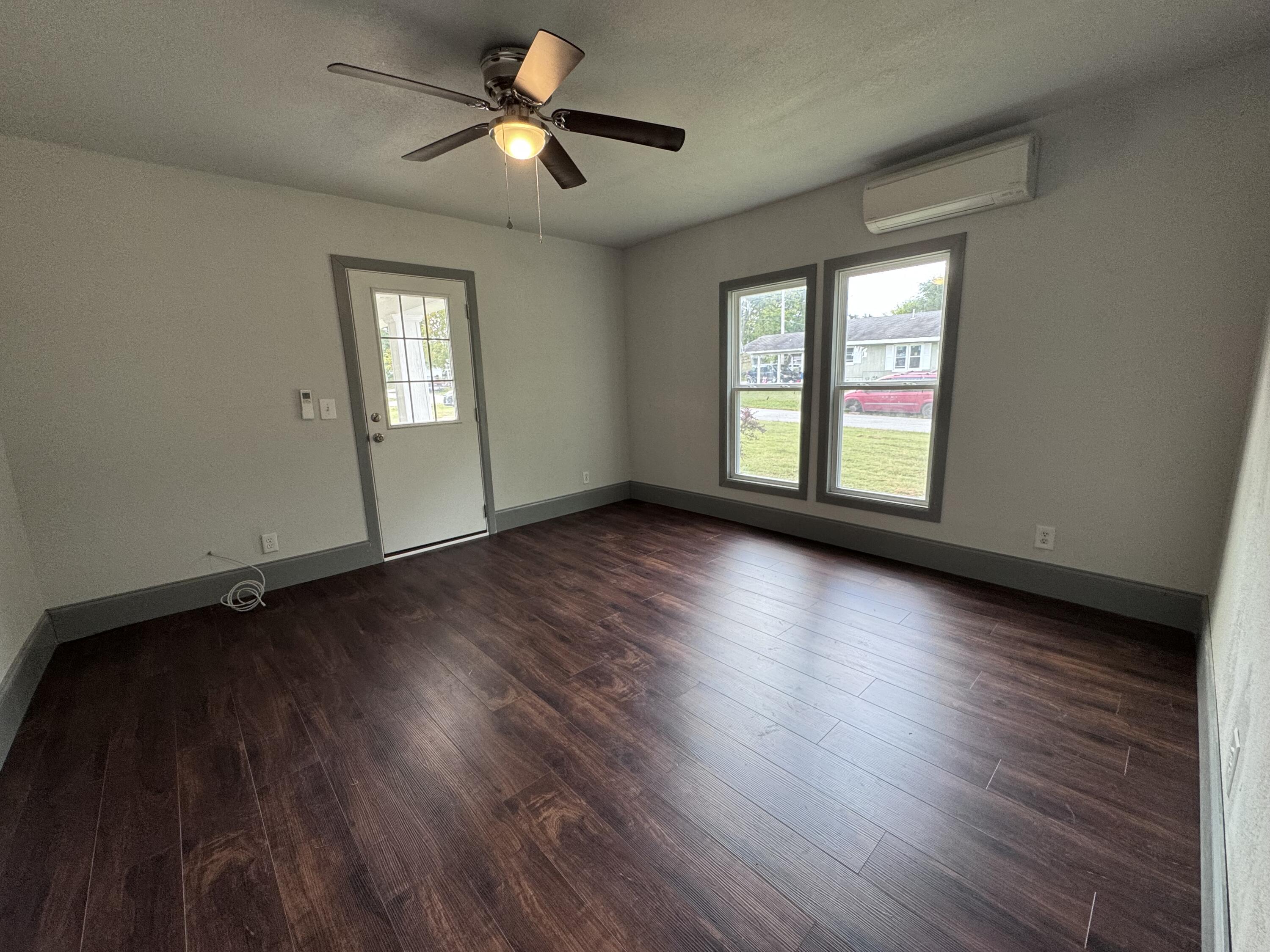 22488 Main Street Property Photo 21