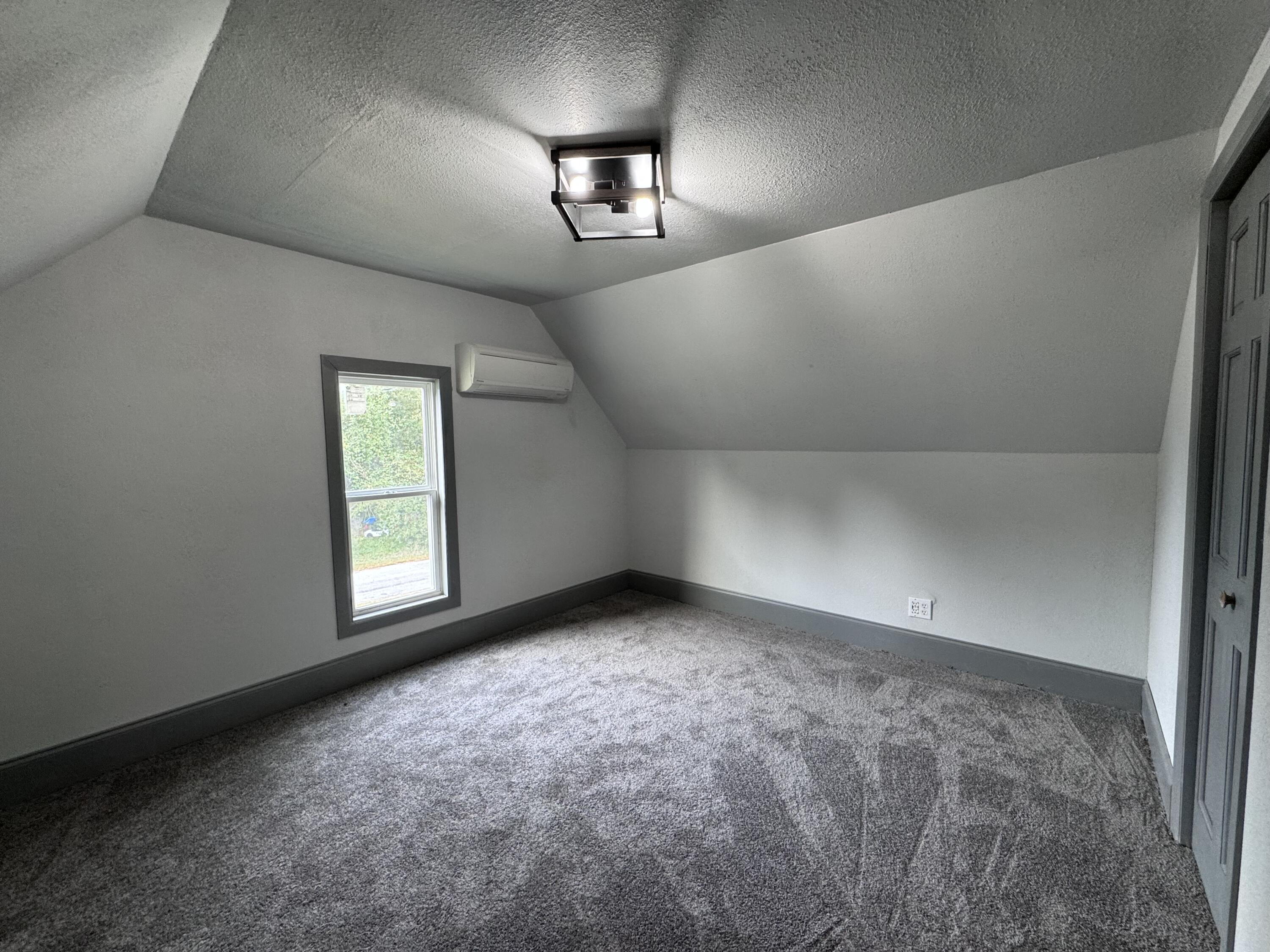 22488 Main Street Property Photo 26