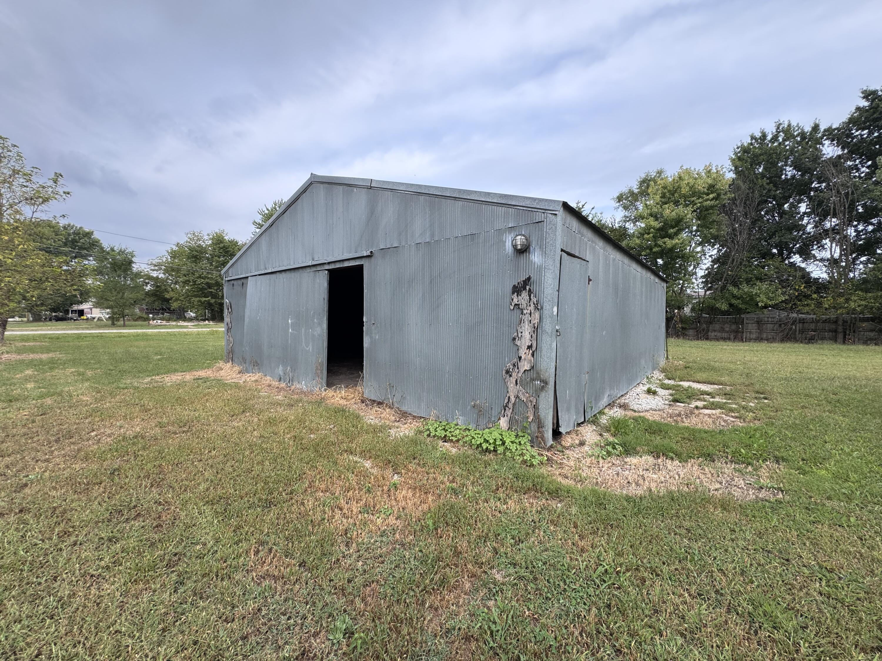 22488 Main Street Property Photo 42