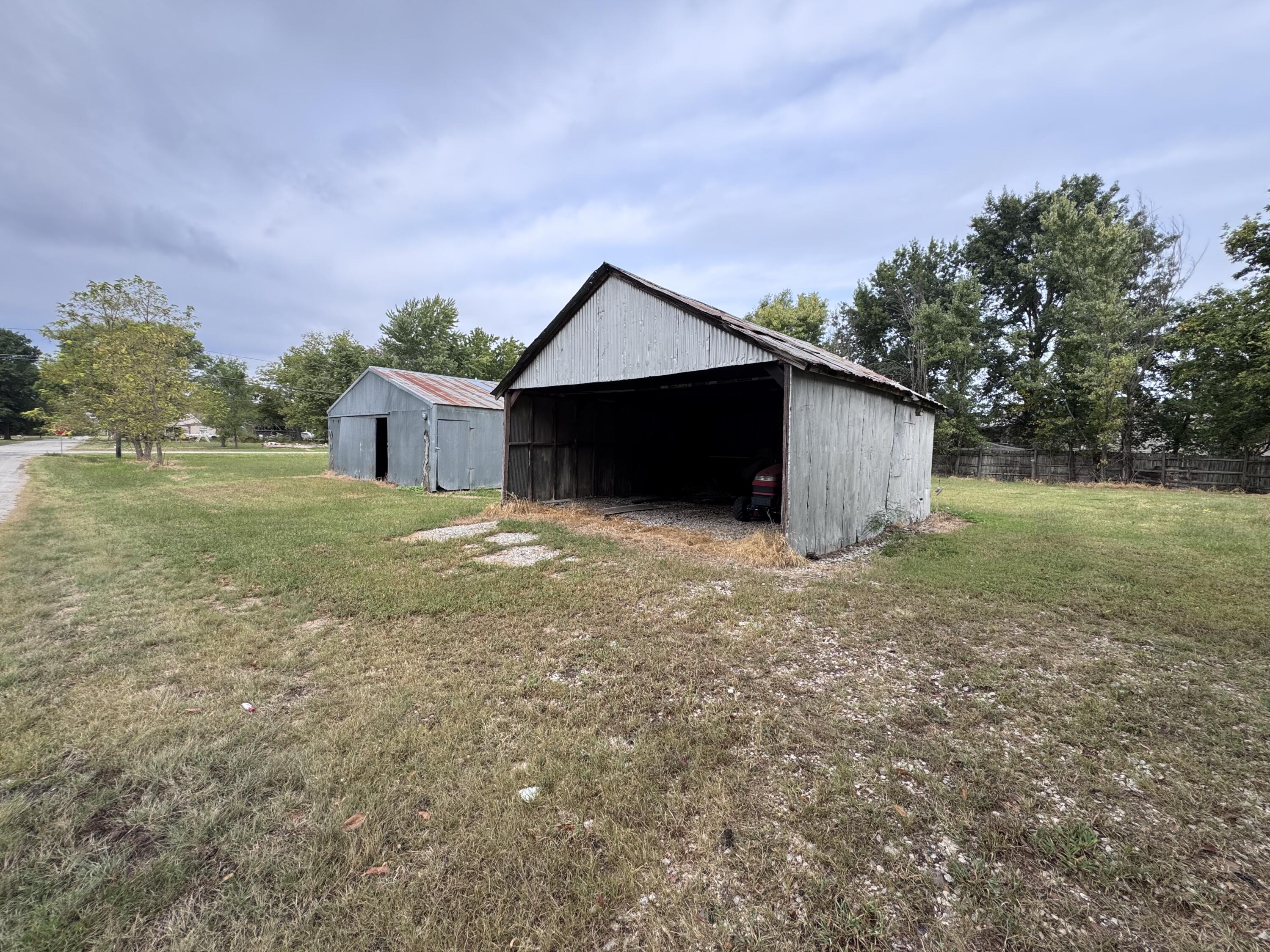 22488 Main Street Property Photo 44