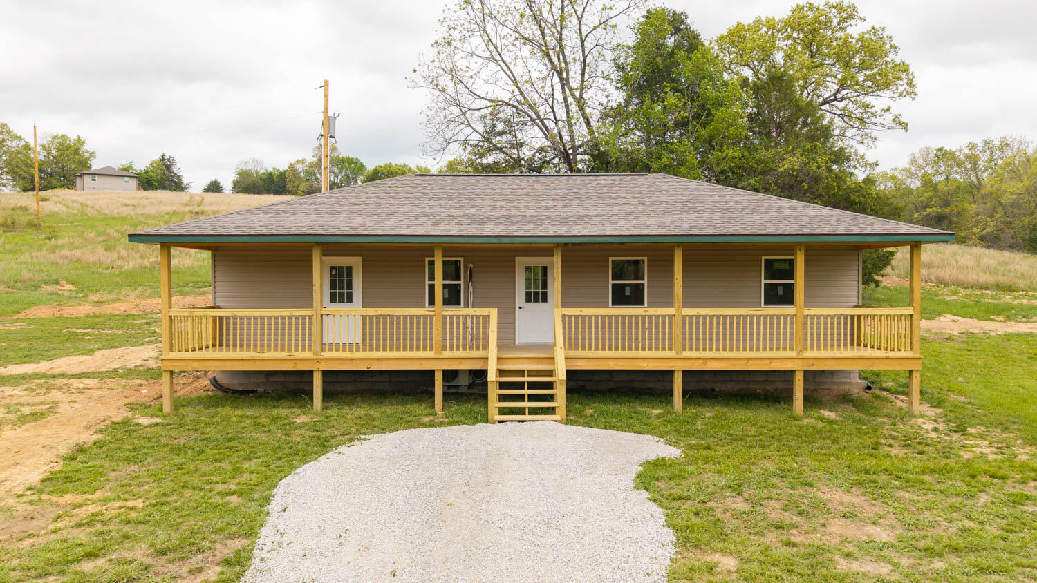 485 Foxden Drive Property Photo 1