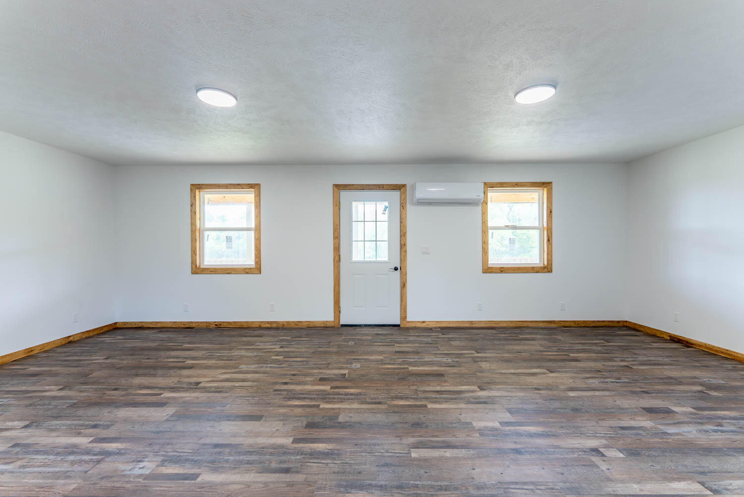 485 Foxden Drive Property Photo 13