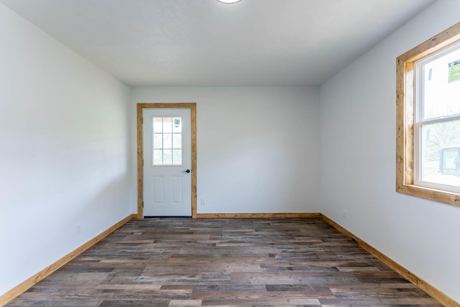 485 Foxden Drive Property Photo 17