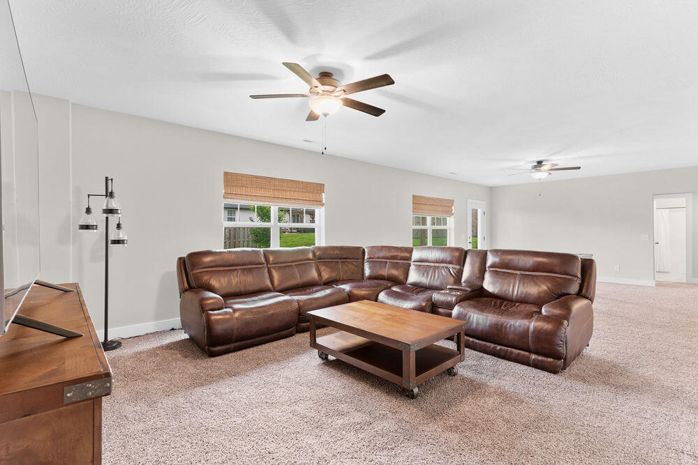 816 South Ridgemont Drive Property Photo 28