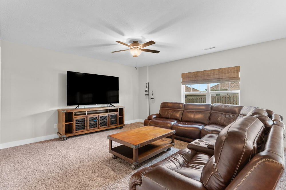 816 South Ridgemont Drive Property Photo 29