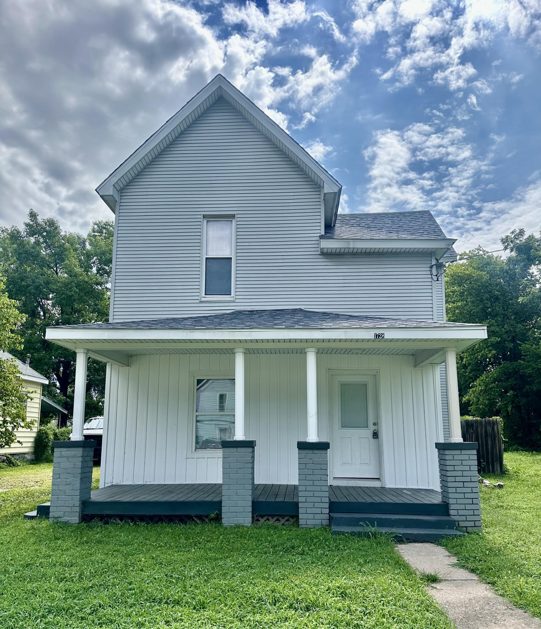 1728 North Sherman Avenue Property Photo 19
