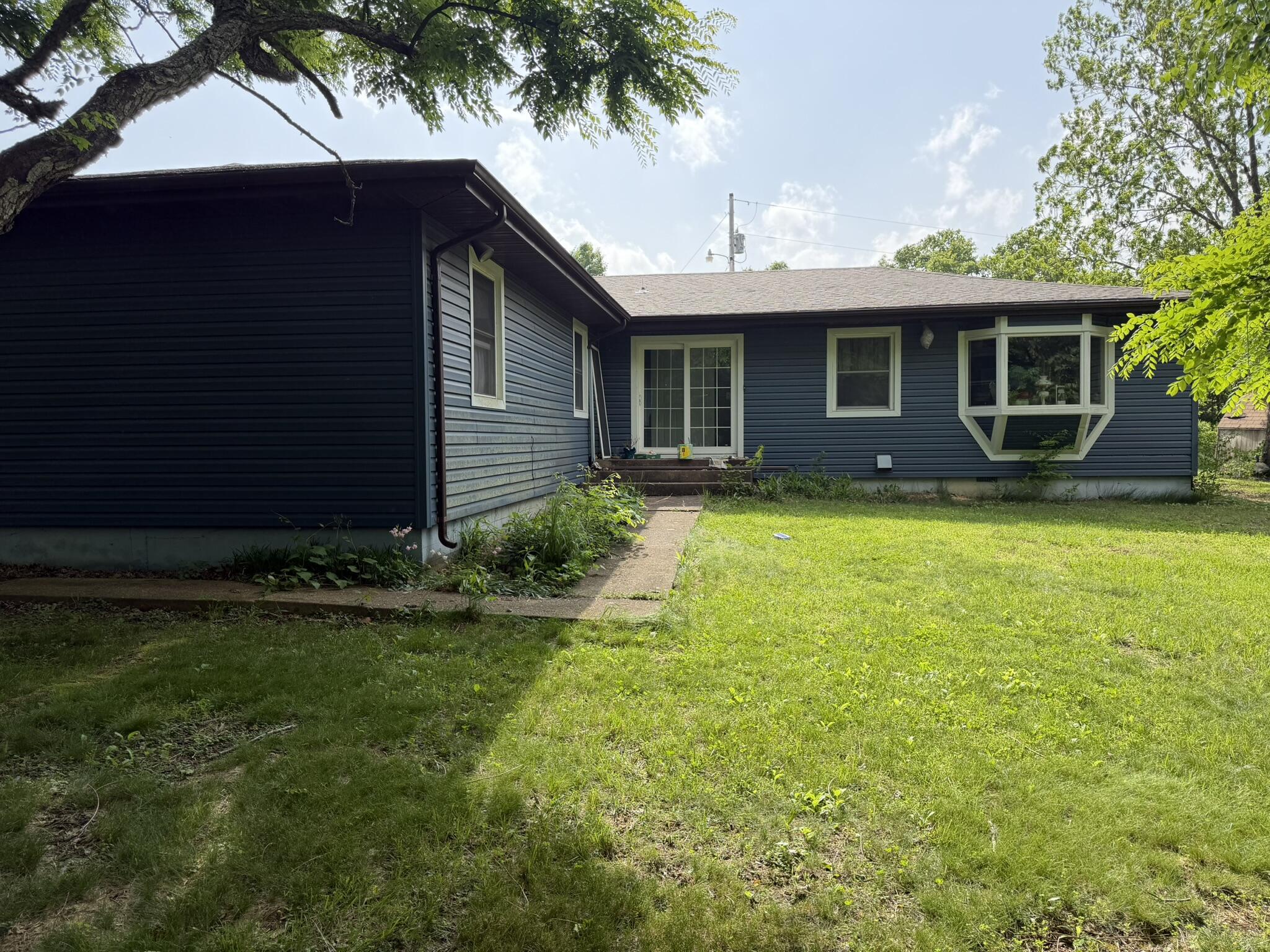 6463 Us Highway 63 Property Photo 1