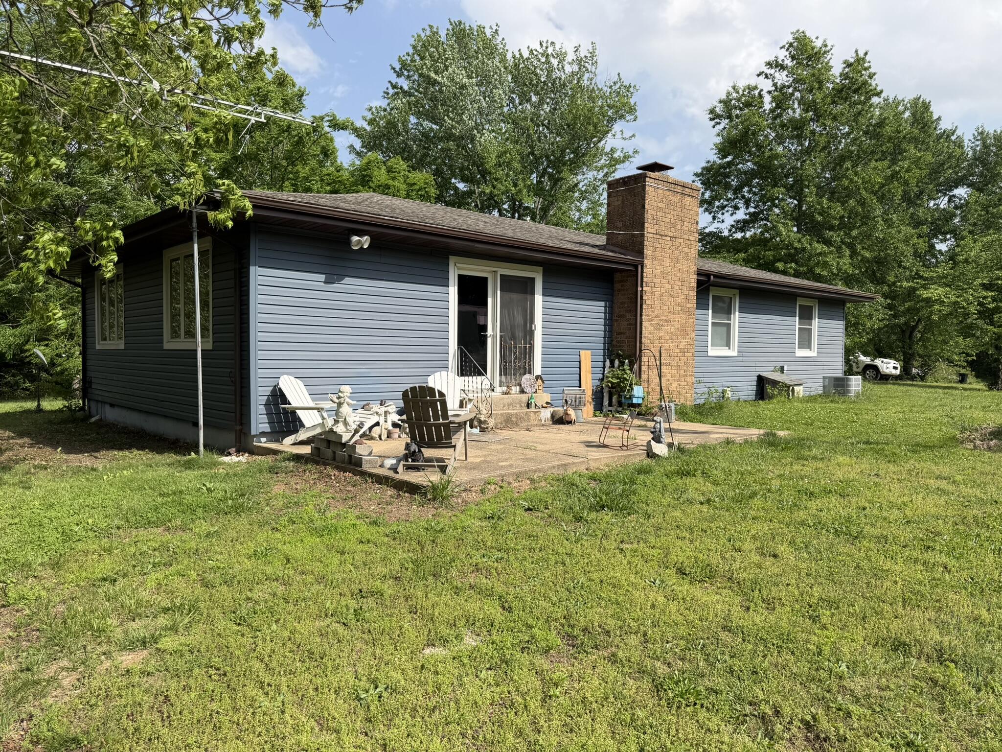 6463 Us Highway 63 Property Photo 4