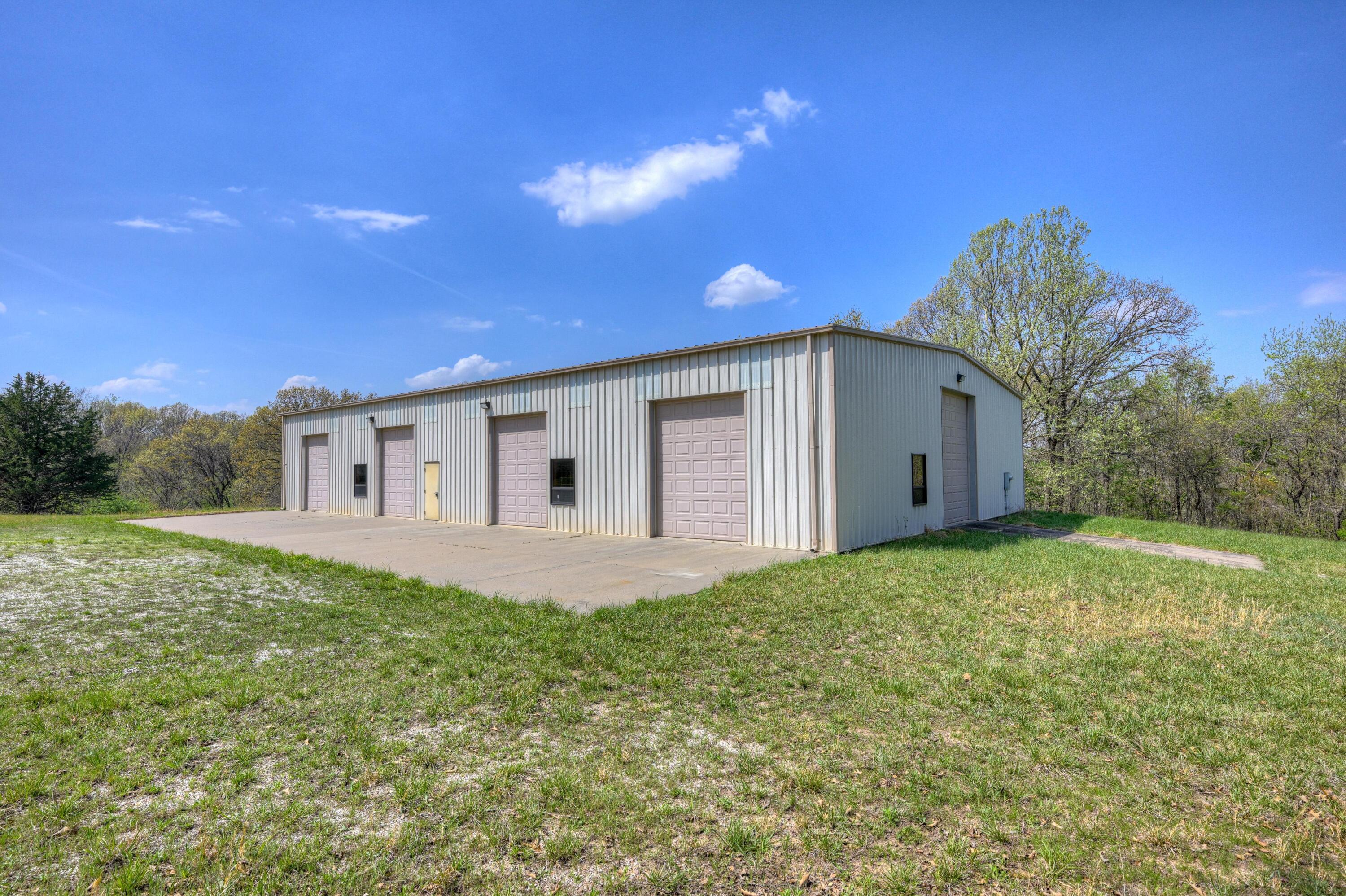 000 Highway Nn Property Photo 7