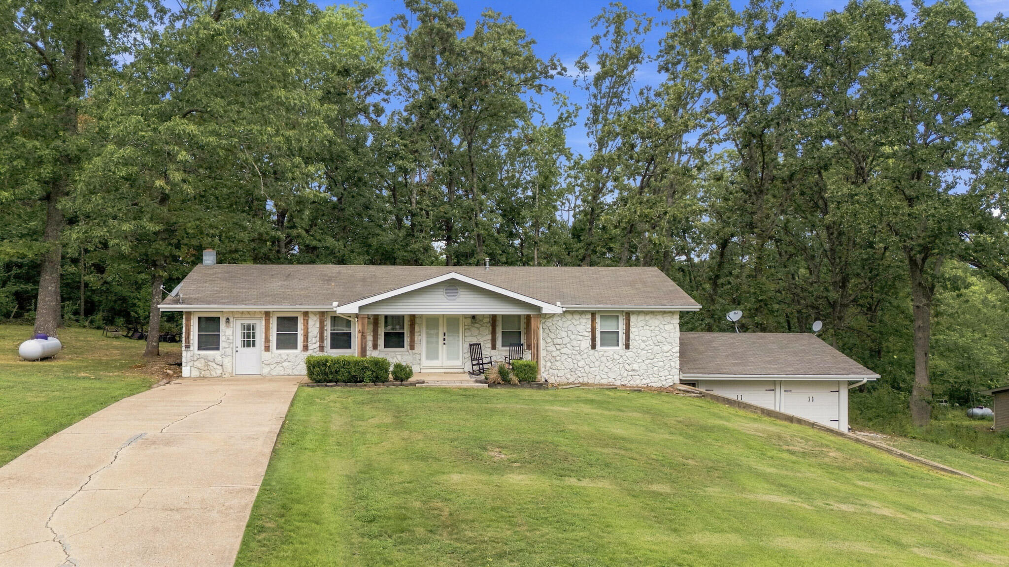 625 County Road 8330 Property Photo 1