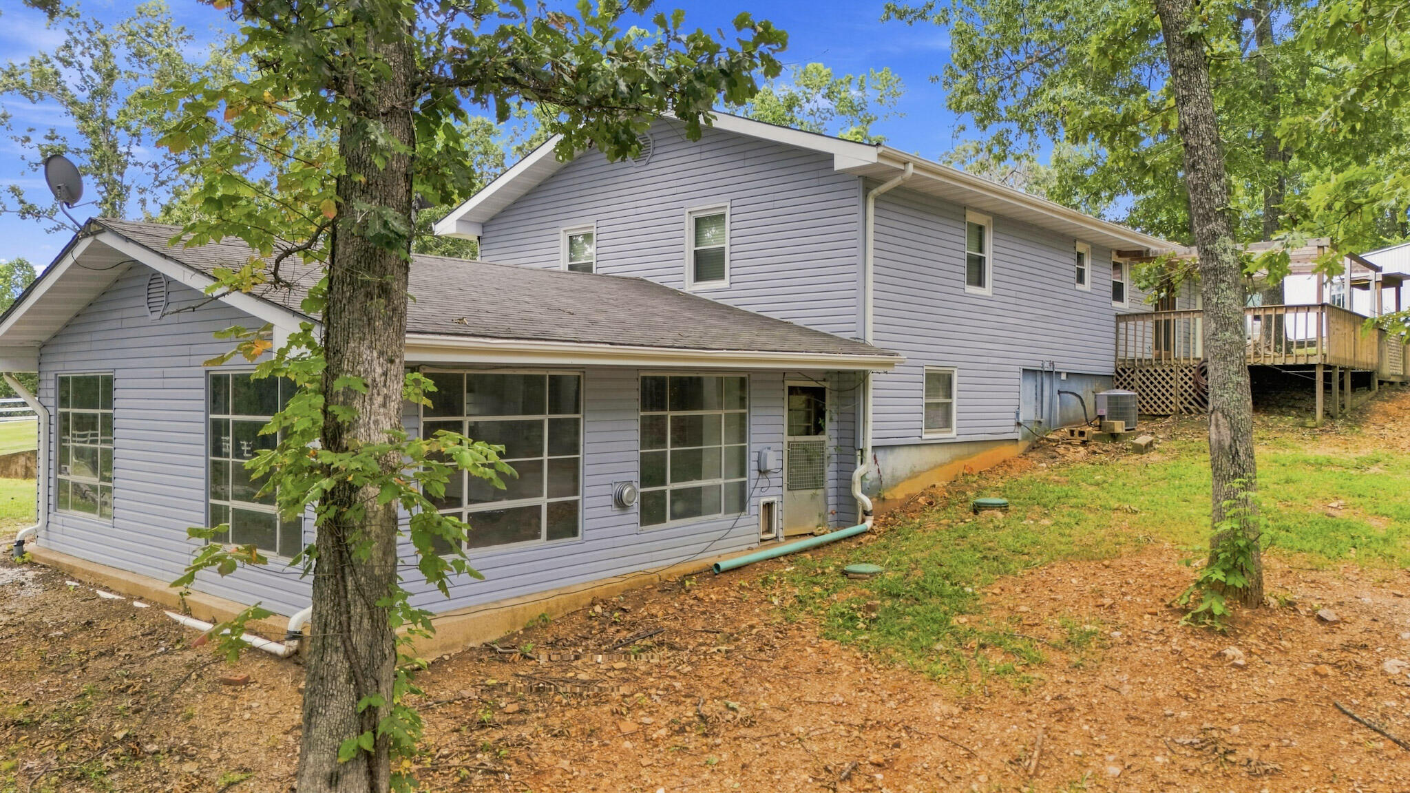 625 County Road 8330 Property Photo 33