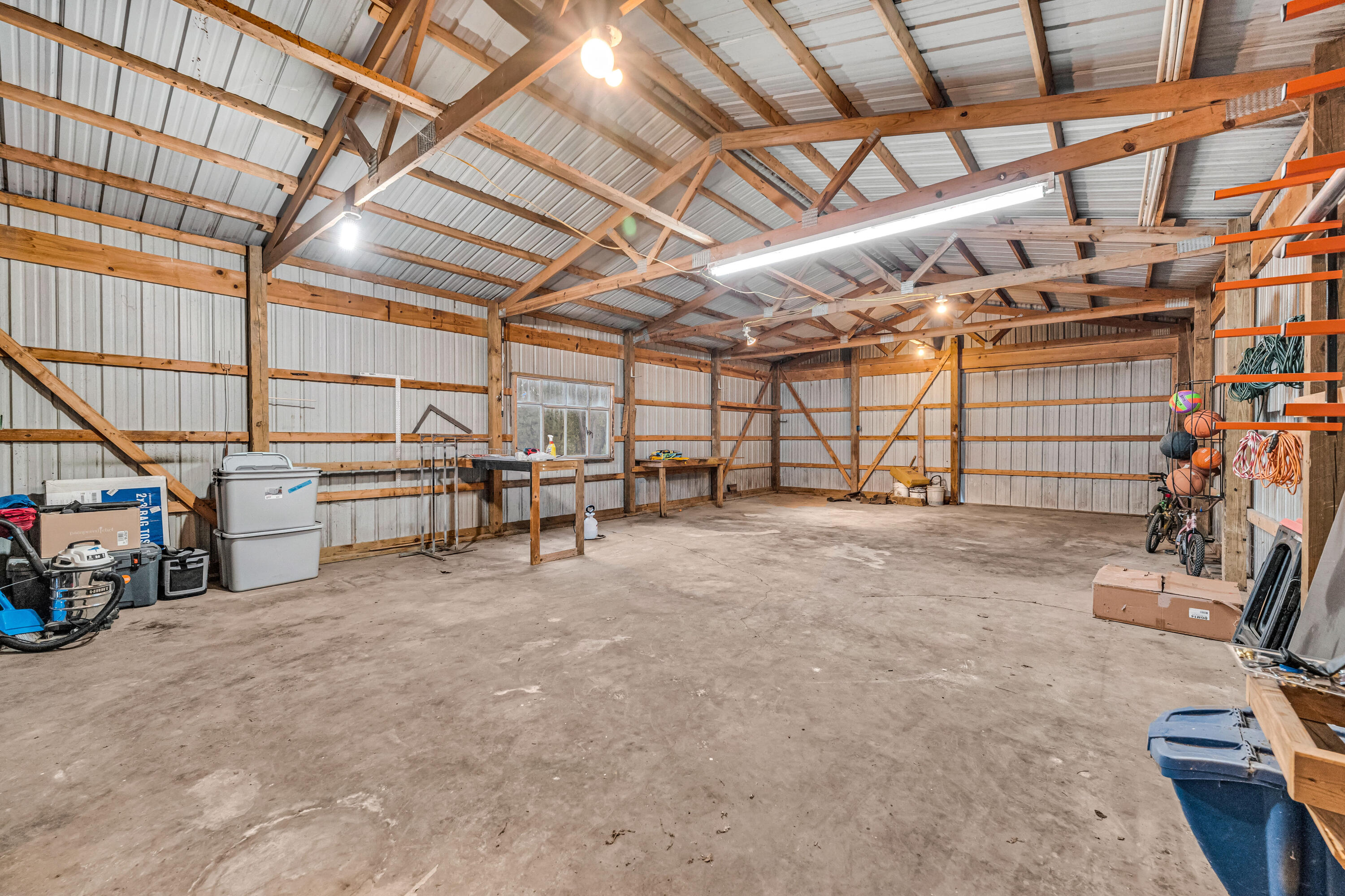 625 County Road 8330 Property Photo 37